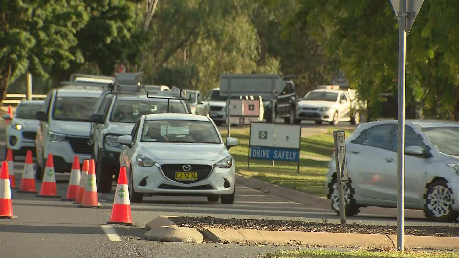 Queues are forming at checkpoints on the NSW and Queensland border.