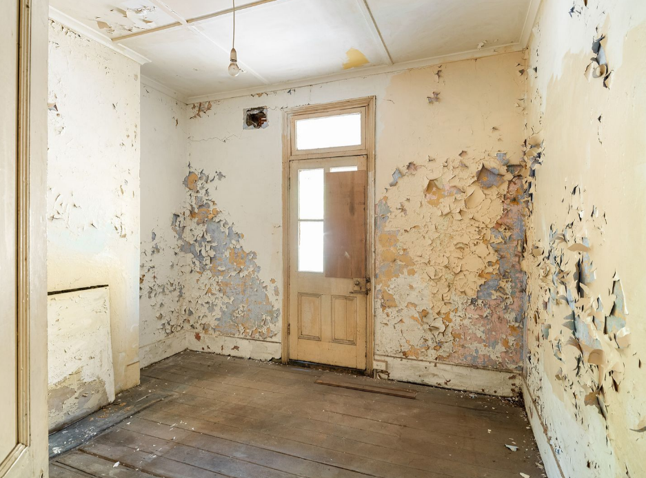 Uninhabitable terrace hole in ceiling Ultimo Sydney NSW Domain 