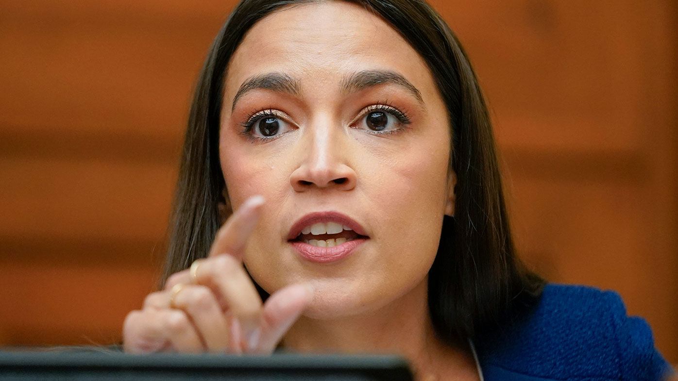 Alexandria Ocasio-Cortez fue amenazada específicamente en el video del manifestante.