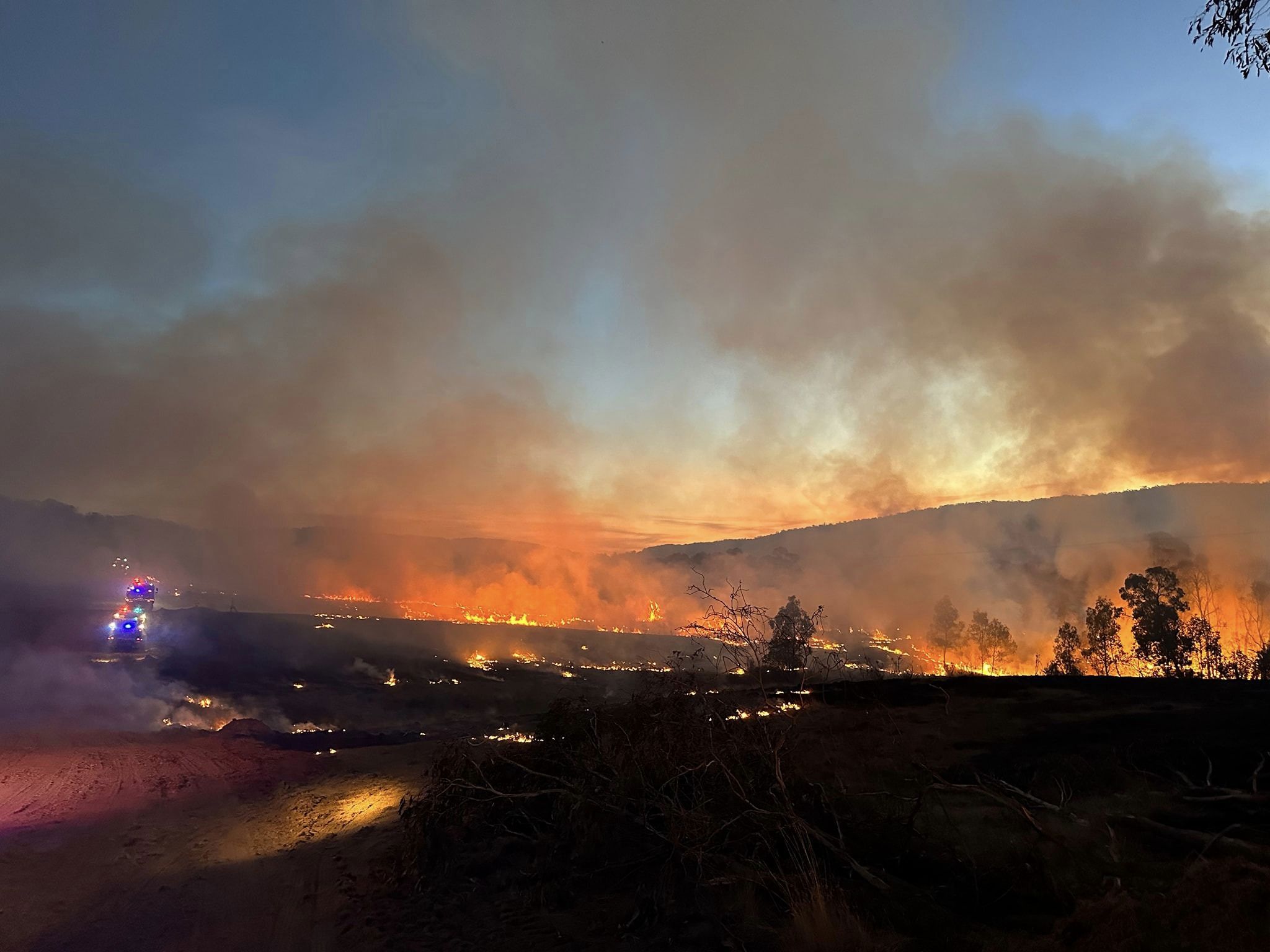 A heatwave fuelled grass fires burning in NSW over the weekend. 