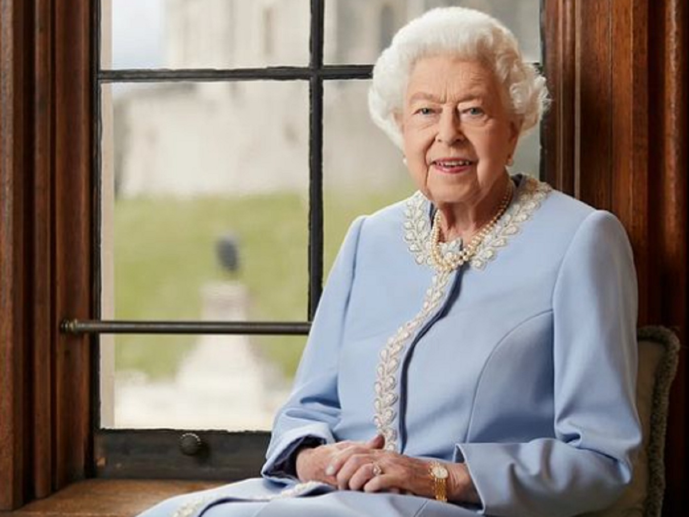 Queen Elizabeth Platinum Jubilee portrait