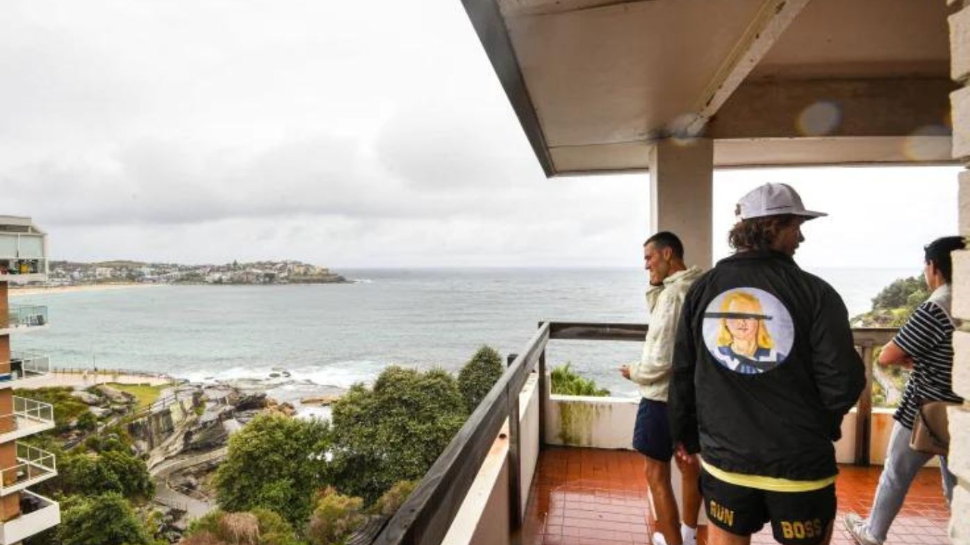 Sydney auction views ocean real estate Domain