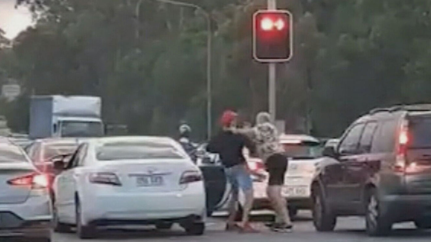 Road rage incident turns violent at Queensland intersection