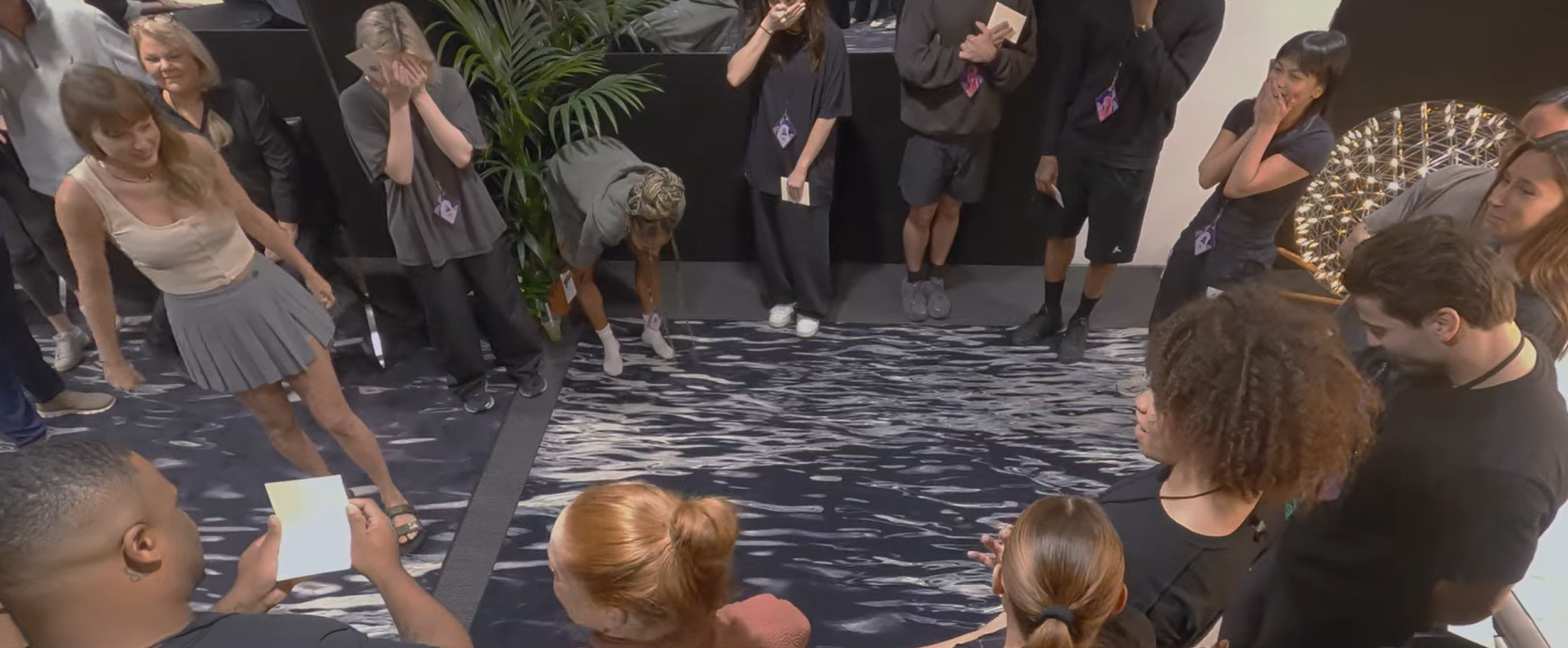 T﻿aylor Swift's crew fell to their knees and broke down in tears after finding out they were getting a significant chunk of $US197 million ($295.5 million) in bonuses for their work on the Eras Tour. 