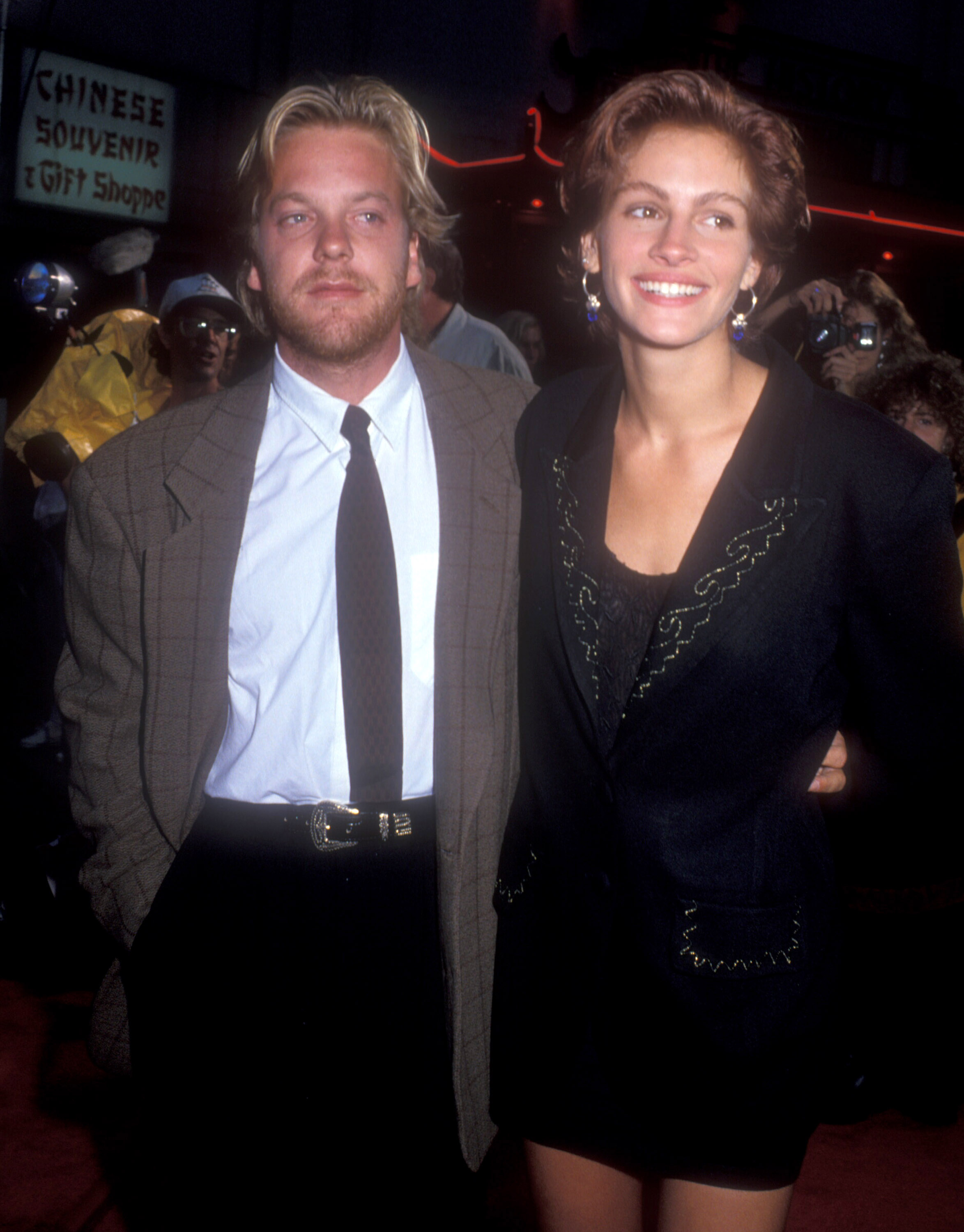 Kiefer Sutherland and Julia Roberts during Flatliners premiere at Mann's Chinese Theater in Hollywood, California, United States in 1990.