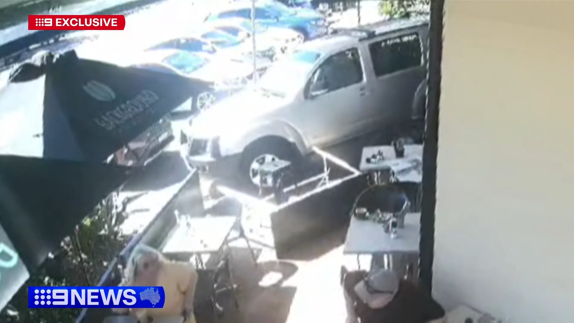 A four-wheel drive went off the road and smashed into a bakery, narrowly missing a barista north of Sydney.A man had bought a coffee ﻿from the Sunrise Cafe in Warriewood today and hopped back into his car. 