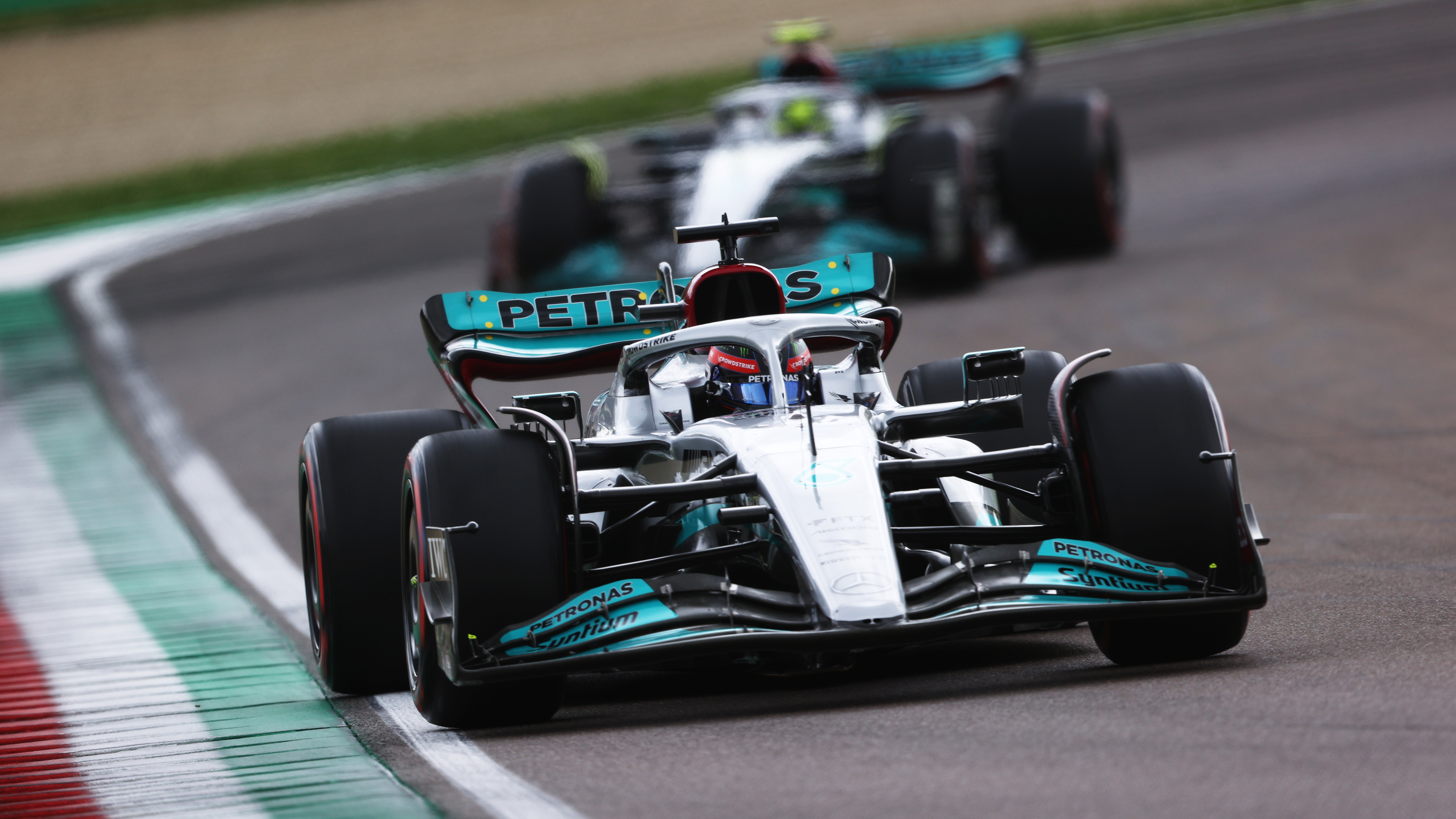Eksperimen mobil Formula 1 Lewis Hamilton Mercedes W13 berubah semakin buruk di Grand Prix Kanada