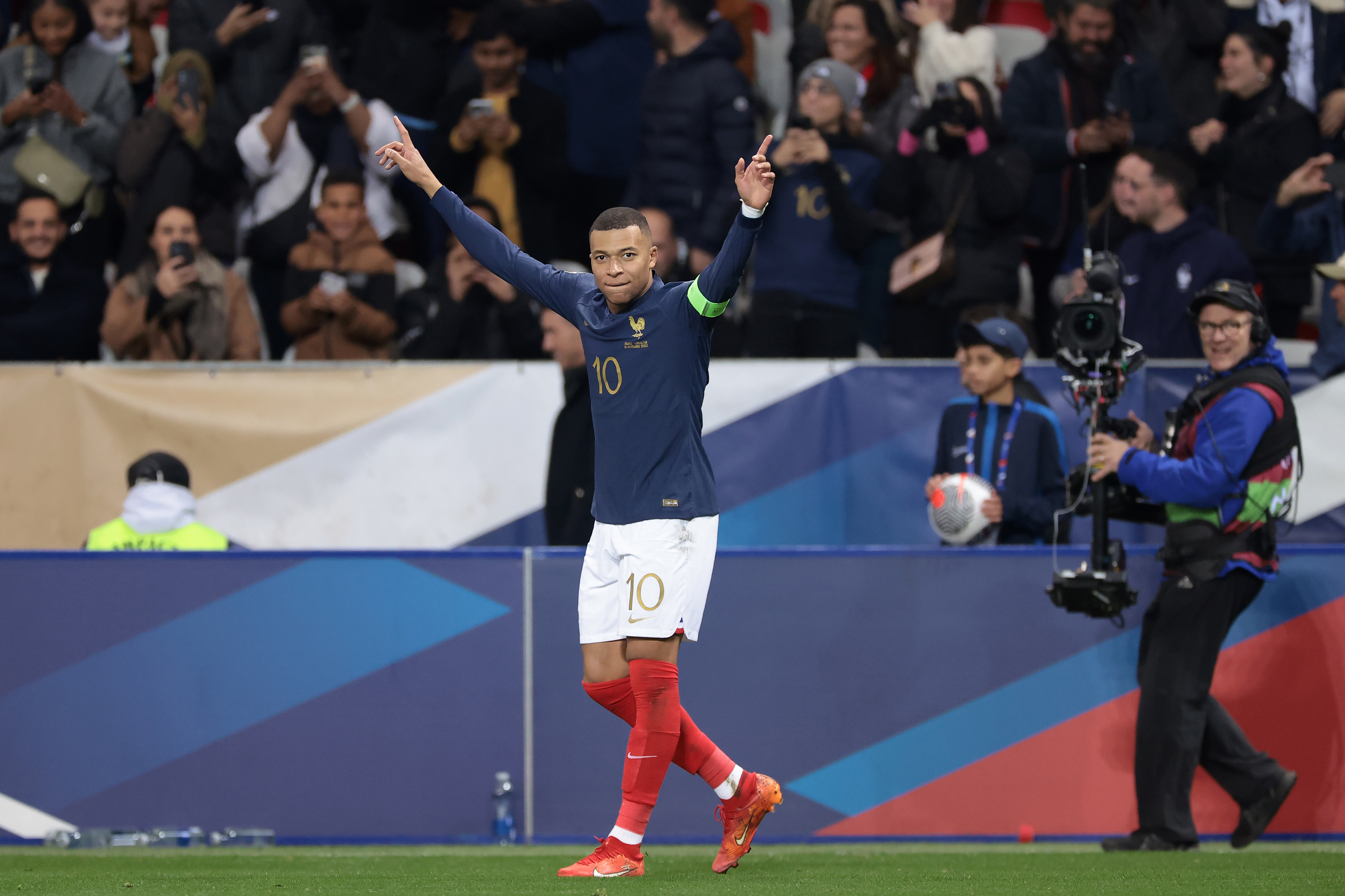 France defeats Gibraltar, record scoreline, Kylian Mbappe hat-trick