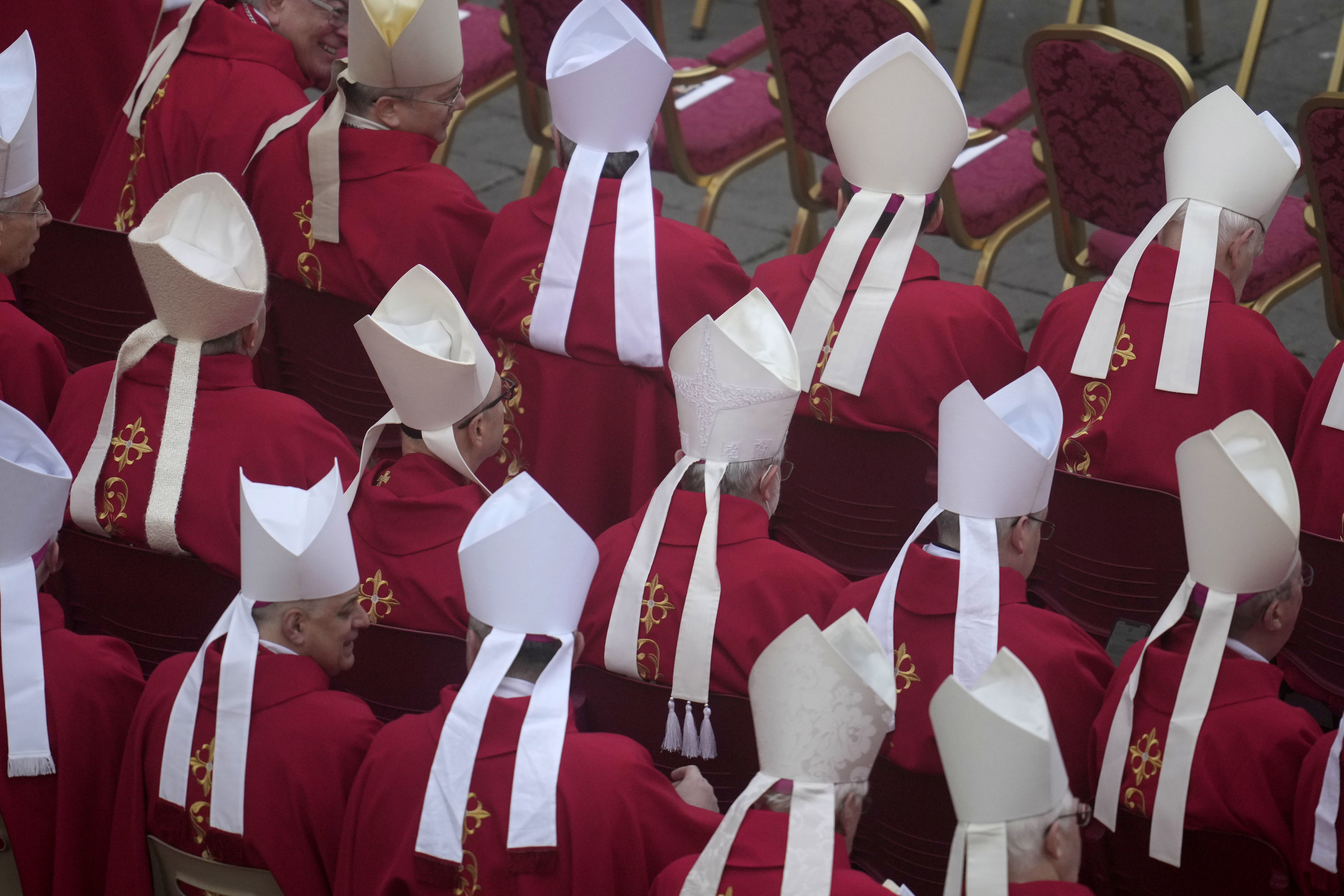 VATICAN CITY, VATICAN - JANUARY 05: Cardinals arrive for the funeral of Pope Emeritus Benedict XVI at St. Peter's square on January 5, 2023 in Vatican City, Vatican. Former Pope Benedict XVI, who served as head of the Catholic Church from 19 April 2005 until his resignation on 28 February 2013, died on 31 December 2022 aged 95 at the Mater Ecclesiae Monastery in Vatican City. Over 135,000 people paid their tributes on the first two days of the late pontiff's lying in state at St. Peter's Basilic