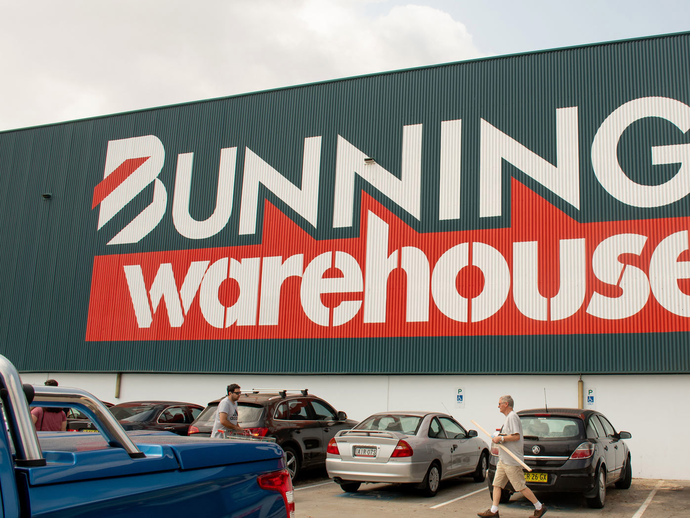 Exterior of a Bunnings Warehouse store in Australia