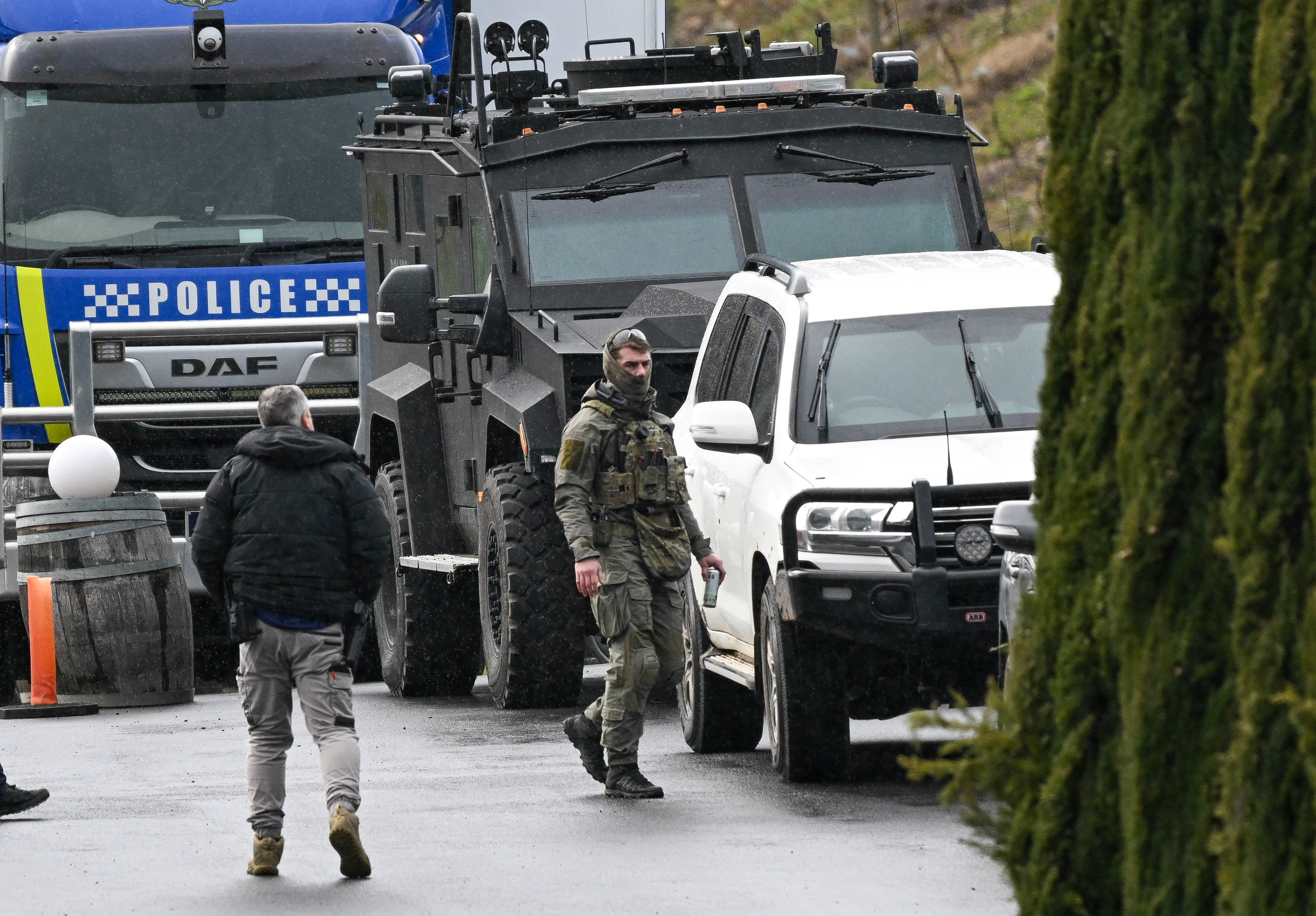 Porepunkah police shooting. Police compound at Feather Top Winery, Porepunkah. 27th August 2025, The Age news Picture by JOE ARMAO