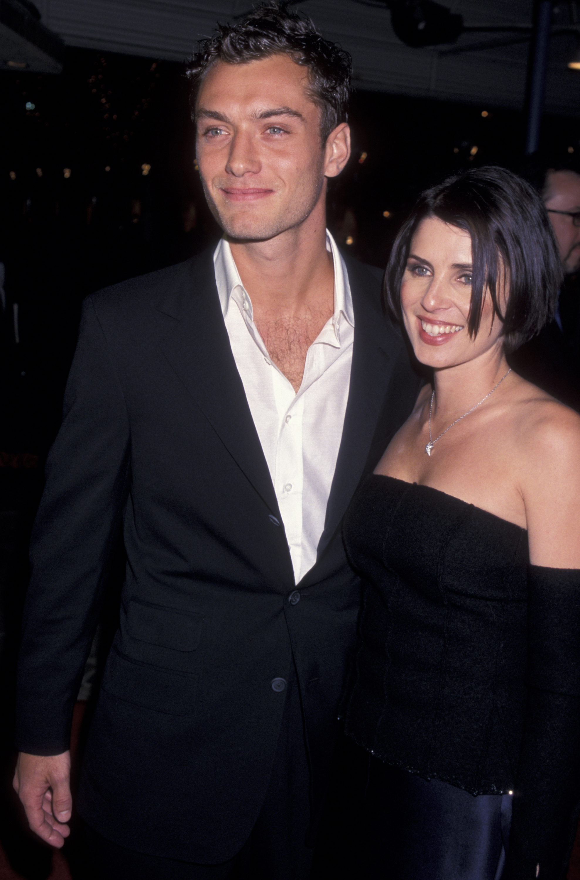 Jude Law and wife Sadie Frost at the premiere of "The Talented Mr Ripley" on December 12, 1999 at Mann Village Theatre in Hollywood.