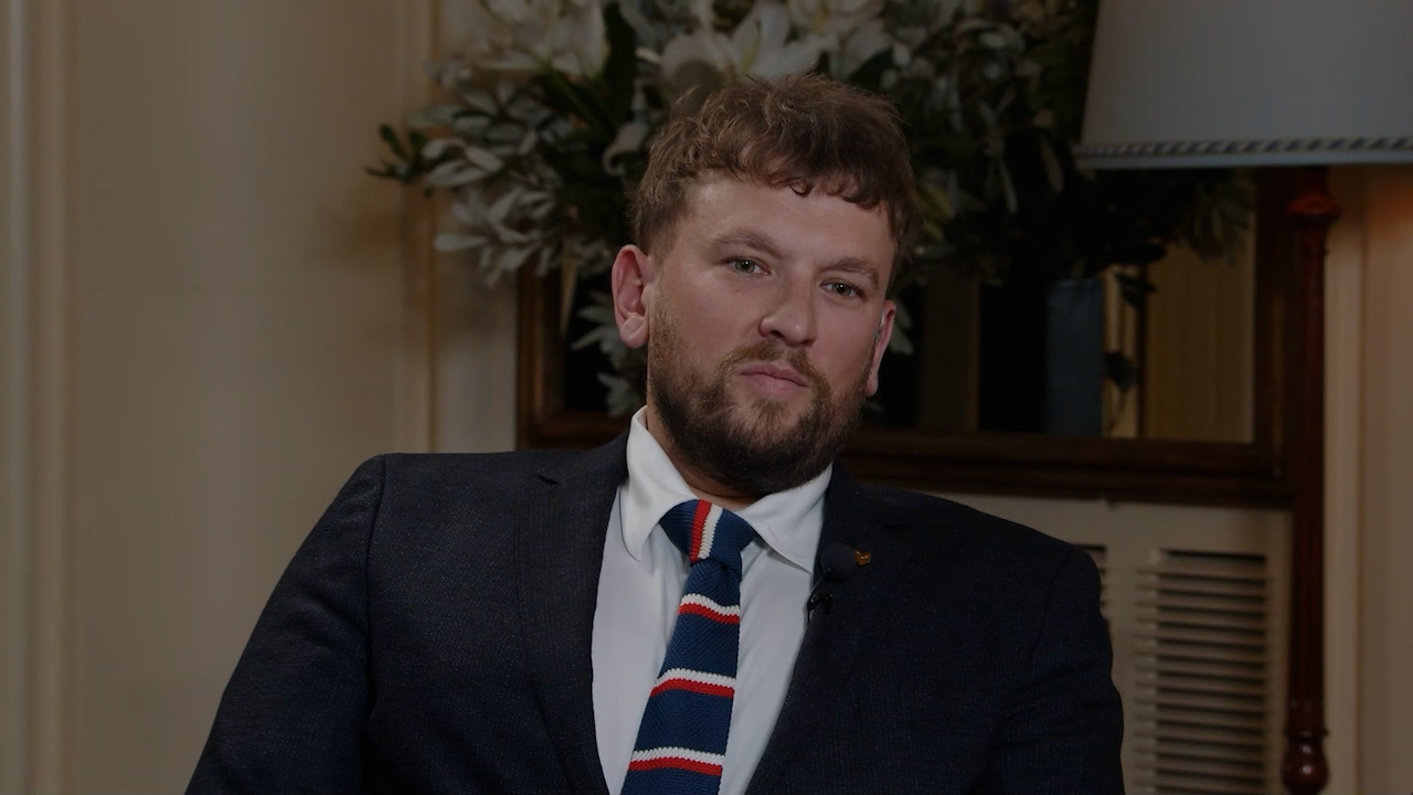 Queen Elizabeth II has shared a laugh with Australian of the Year Dylan Alcott.