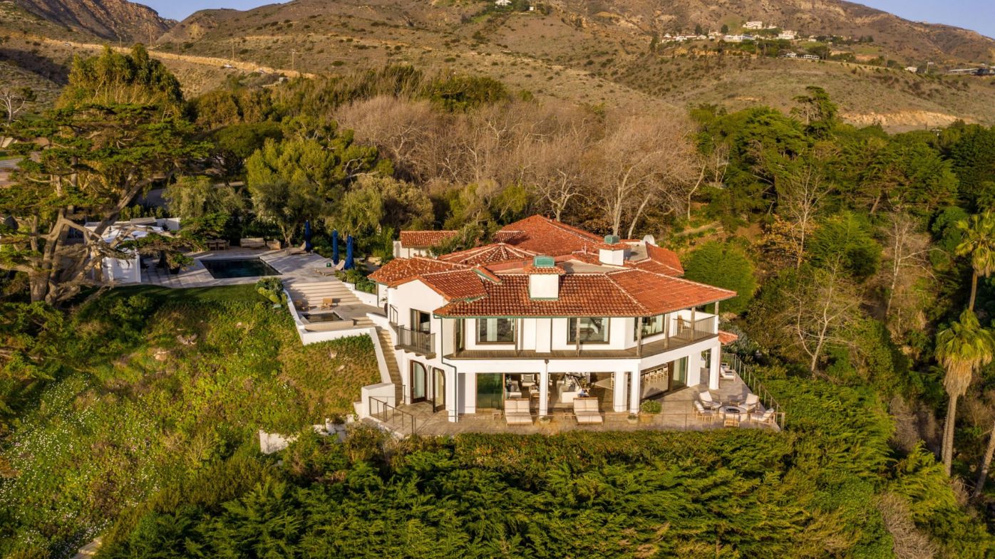 Kim Kardashian real estate manion Malibu