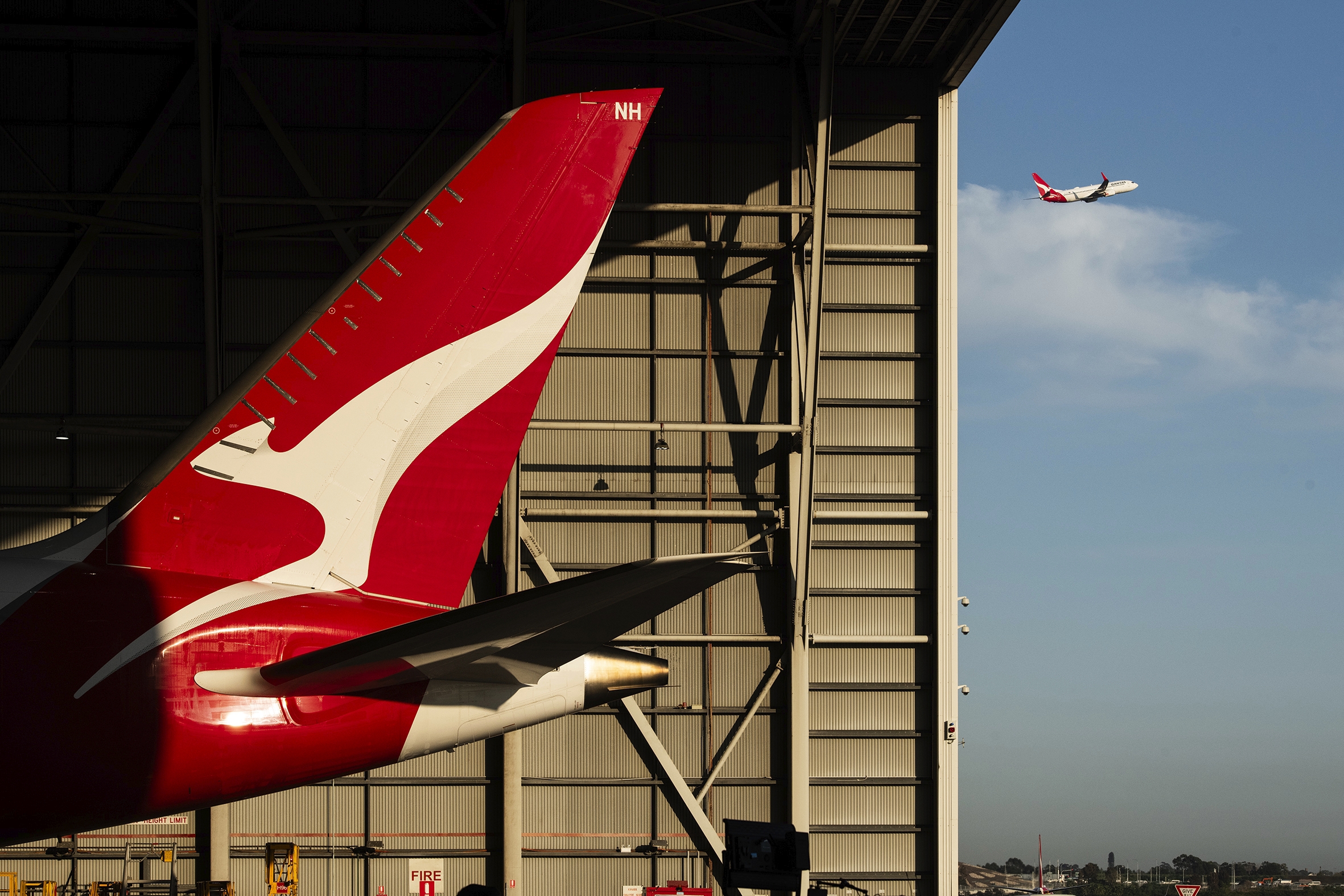 Hundreds of Qantas engineers across Australia will walk off the job tomorrow as a part of major strike action. The Qantas Engineers' Alliance is calling for five per cent per year and a ﻿15 per cent first year payment to cover three-and-a-half years of wage freezes.