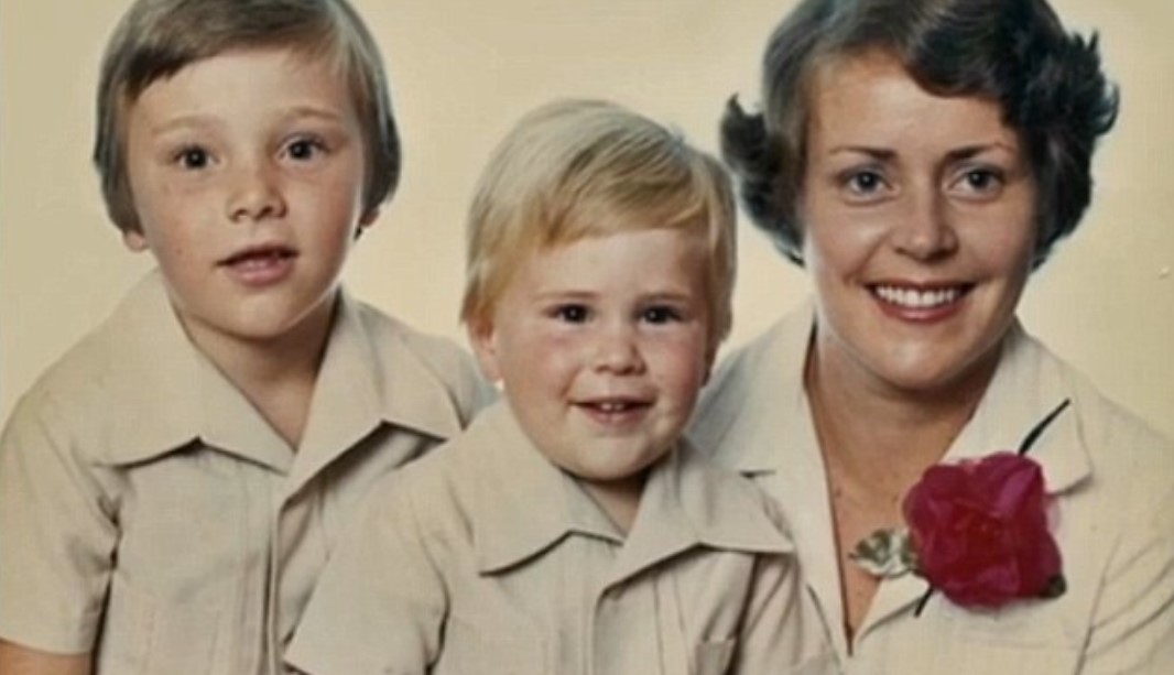 This photo of Kyle Sandilands (left) with his mum Pam and younger brother Chris featured on Ahn Do's Brush With Fame back in 2016. 