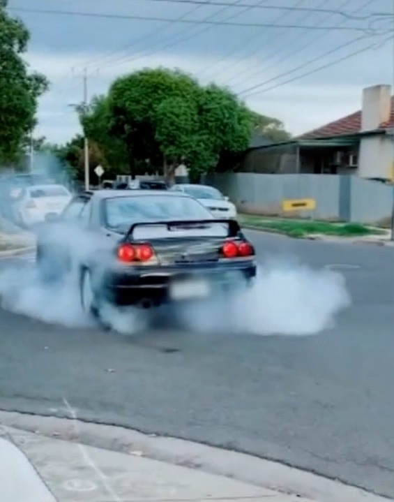 South Australian hoon caught doing 160km/h