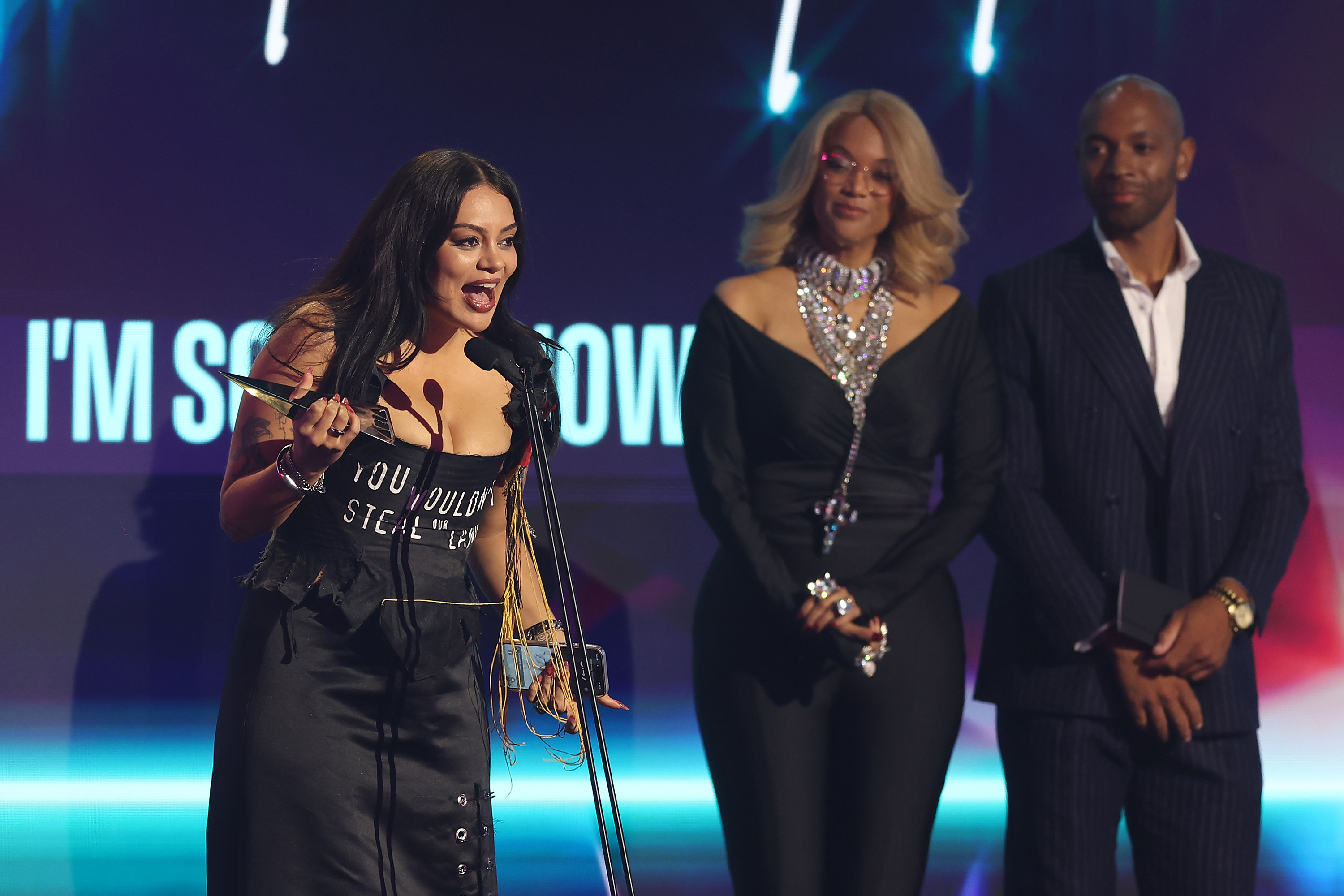 Tyra Banks, Thelma Plum 