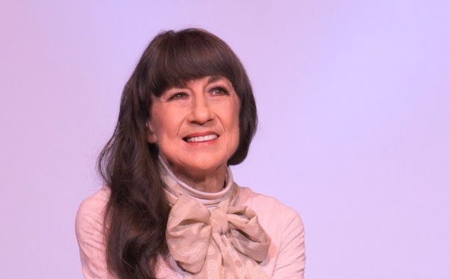 Tributes are flowing after the death The Seekers lead singer Judith Durham.