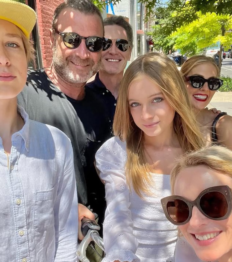 naomi watts children