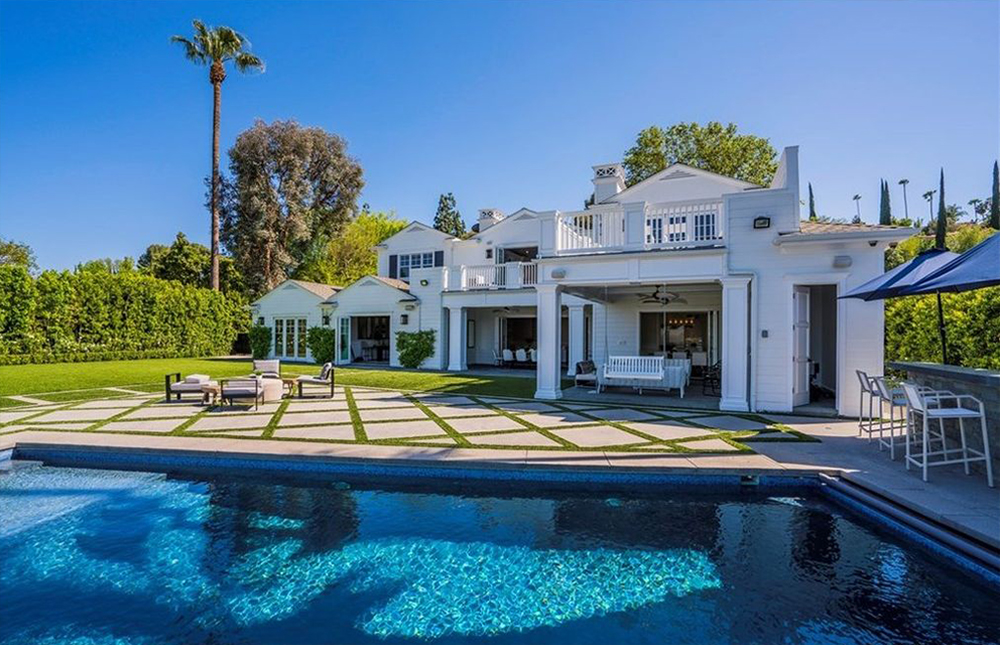 Tennis star Naomi Osaka buys gorgeous LA mansion from Nick Lachey