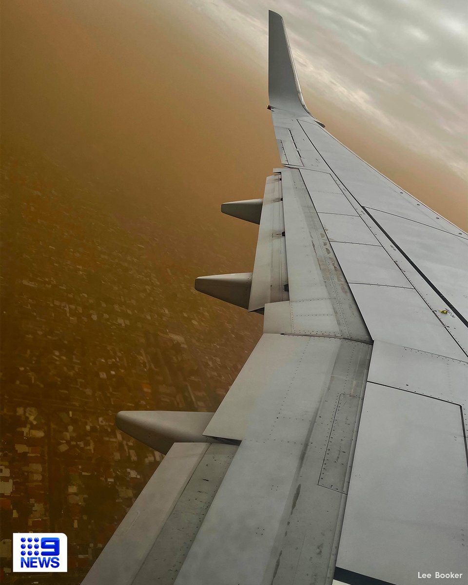 Adelaide dust storm skies Tuesday April 13