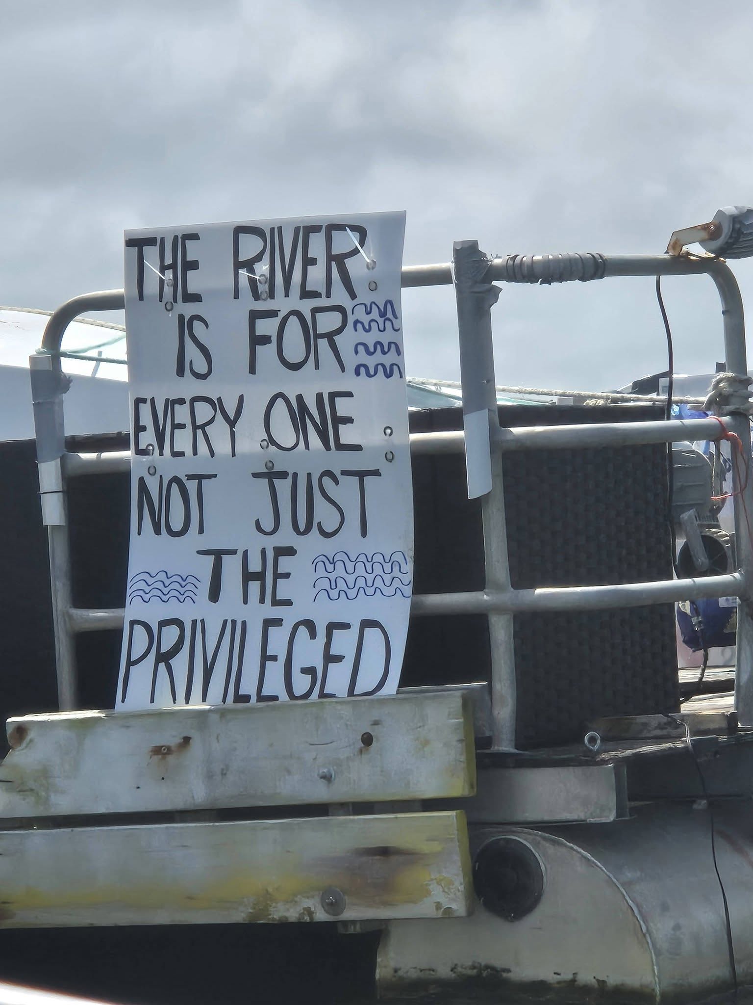 Noosa River boat evictions
