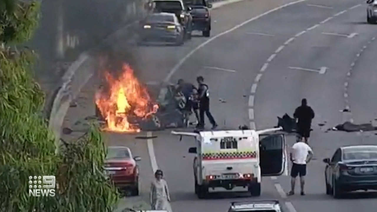 Perth freeway crash 'like something out of the movies' causes peak hour chaos