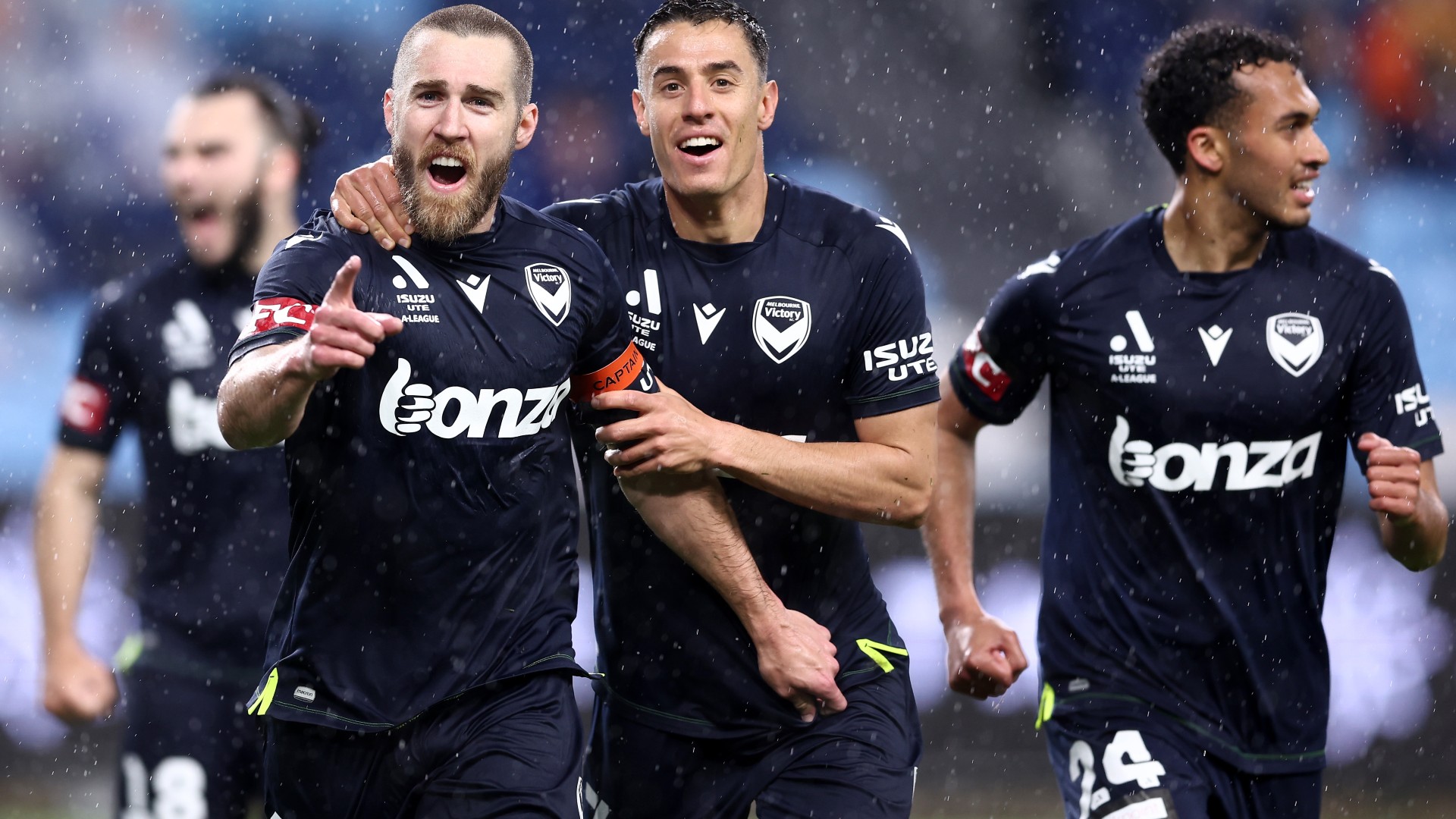 ALeague 2022 Melbourne Victory win thrilling opener against Sydney FC