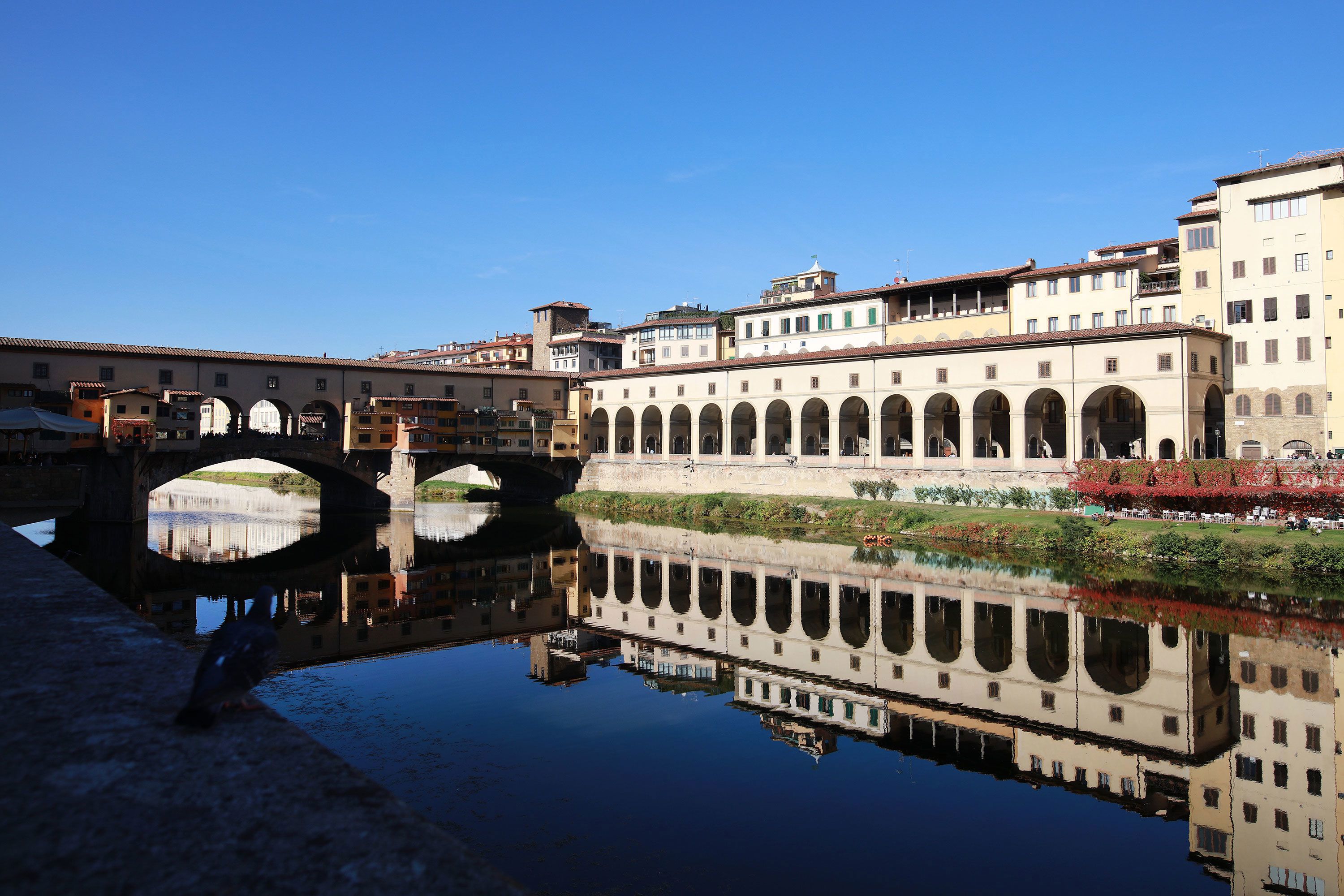 Vasari Corridor graffiti