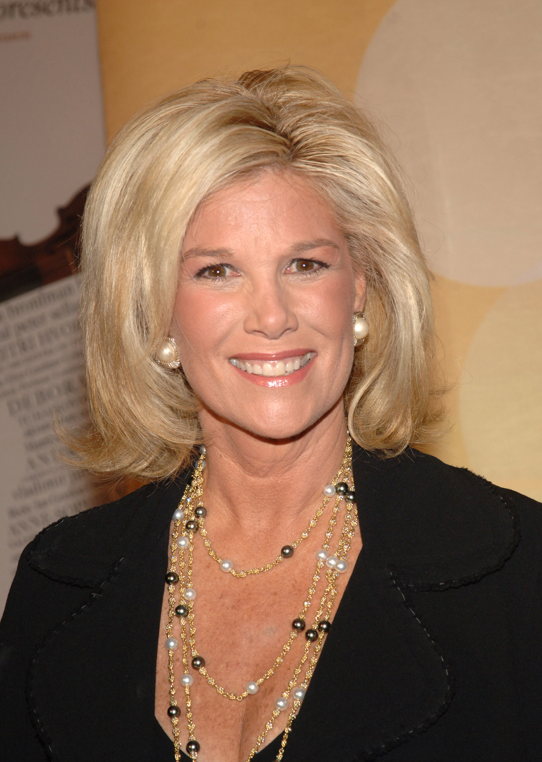 Joan Lunden around the time she dated Kevin Costner in 2005.