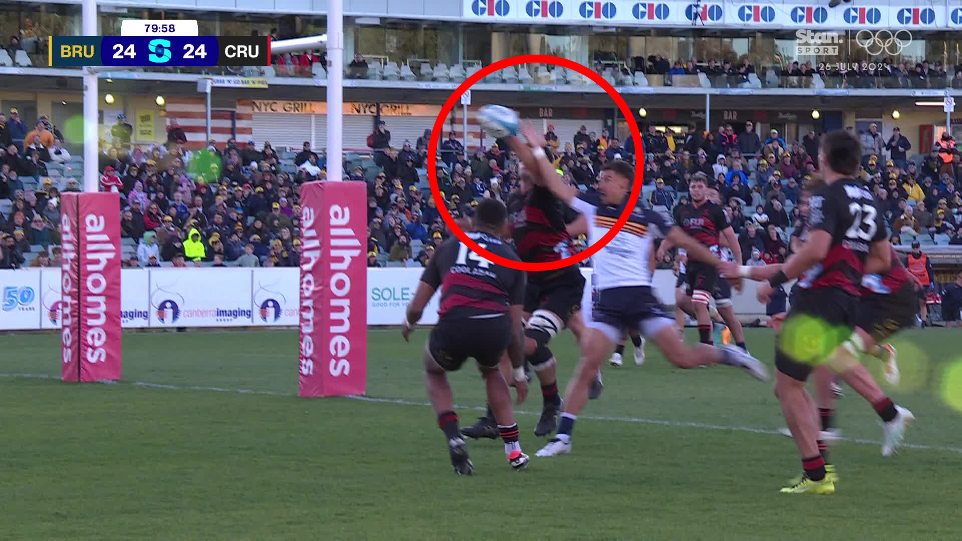 Crusaders player Quinten Strange purposely knocks the ball into touch, copping a yellow card and causing the visitors to concede a penalty try.