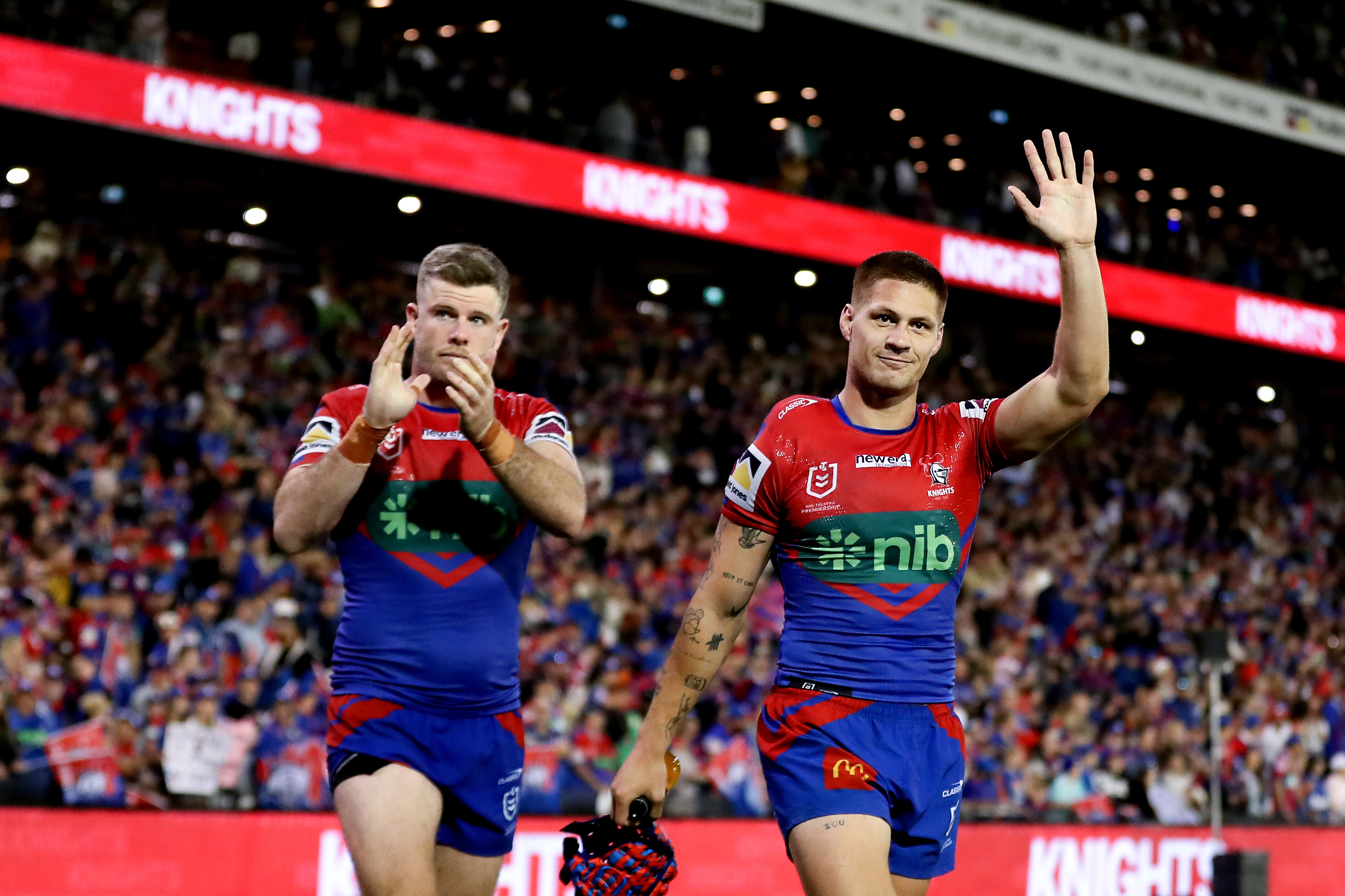 Matthew and Andrew Johns celebrate after the Newcastle Knights won News  Photo - Getty Images