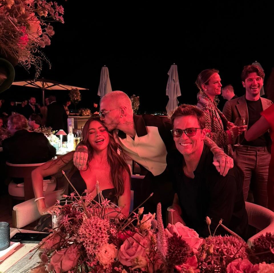 Sofia Vergara and Tom Brady on the Ritz Carlton superyacht
