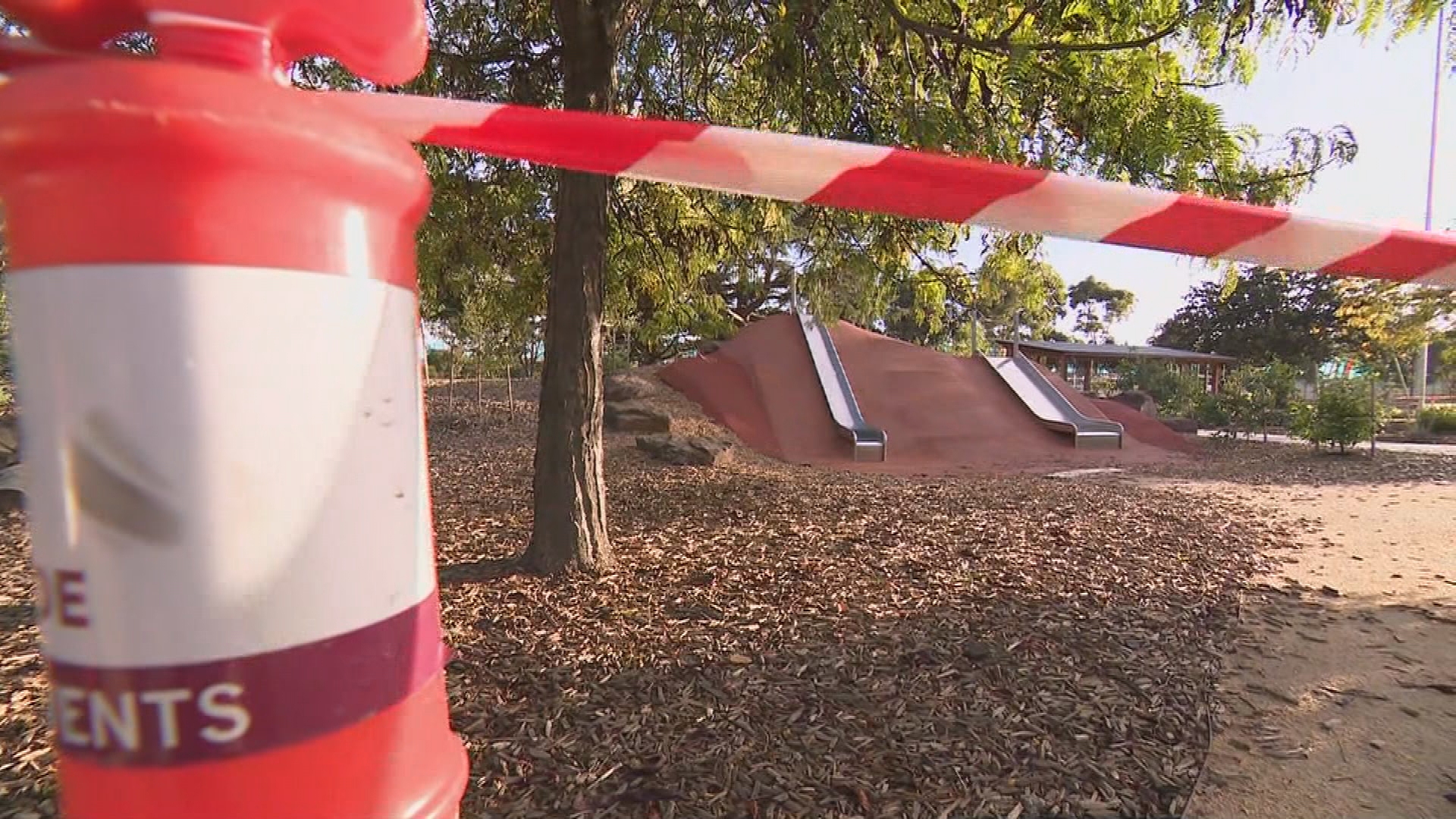 Melbourne playground closed after asbestos found in mulch