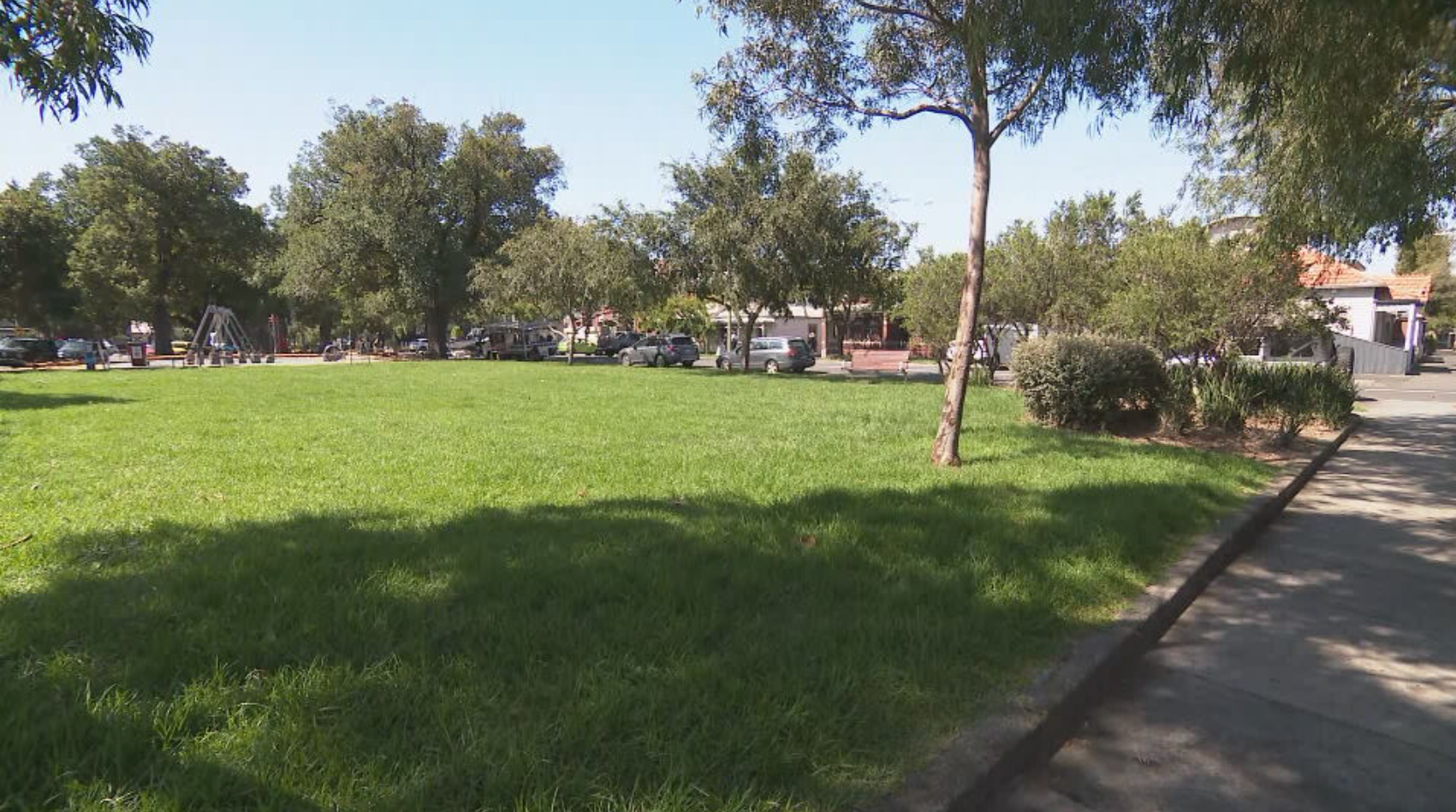 Port Melbourne park random stabbing