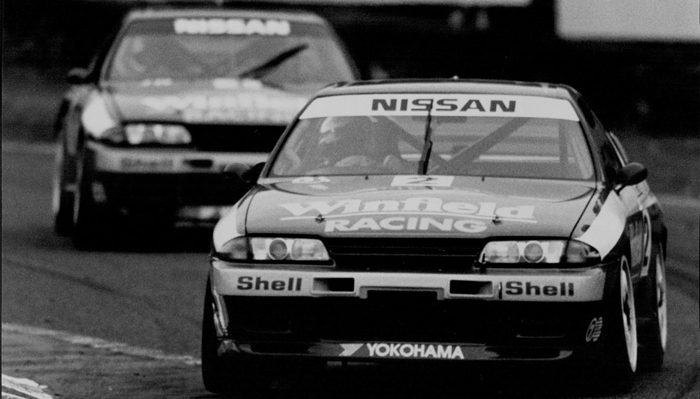 Mark Skaife leads Jim Richards during the 1992 Australian Touring Car Championship round at Winton.