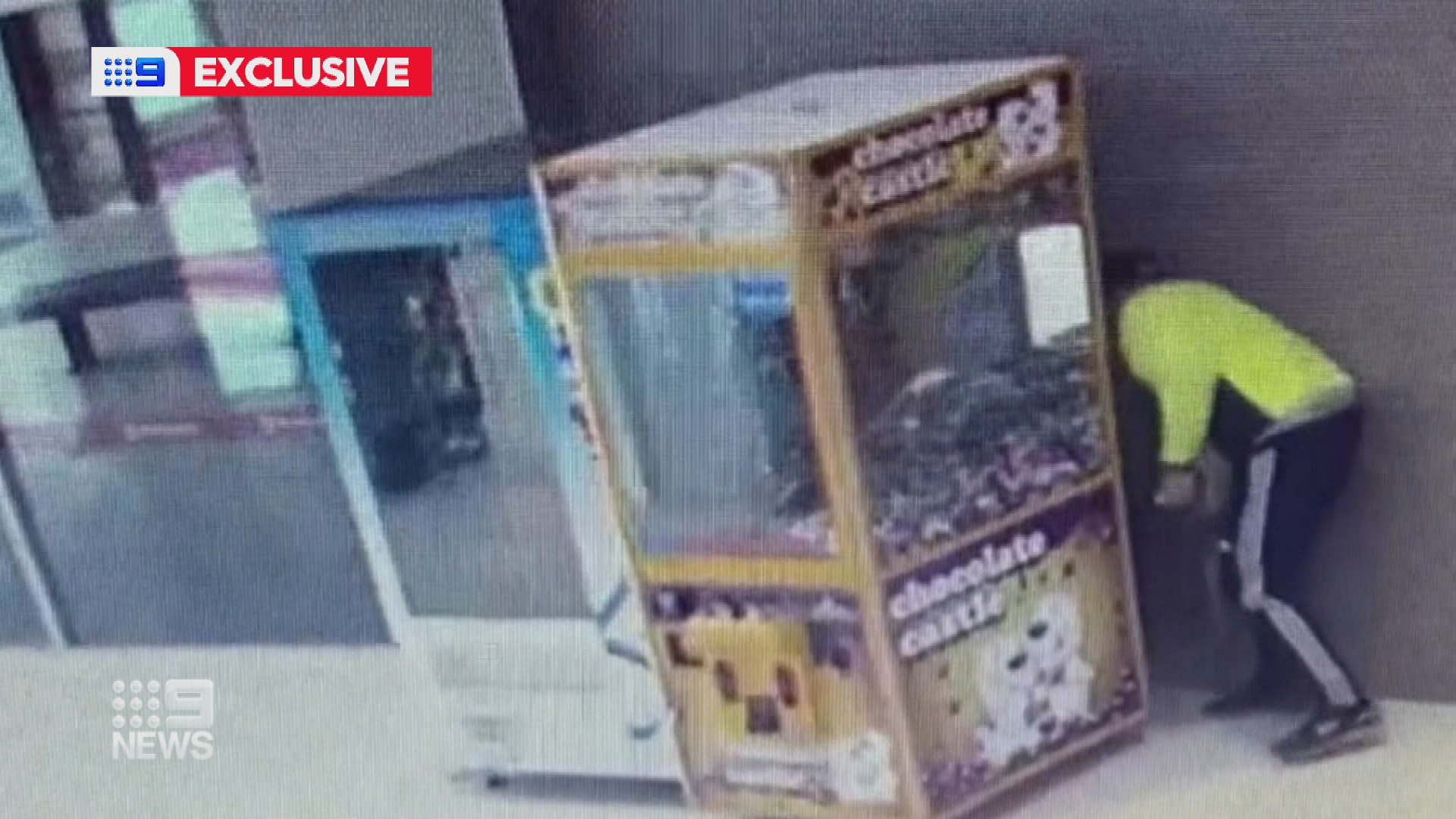 Adelaide man accused of stealing skill tester machines flees court.