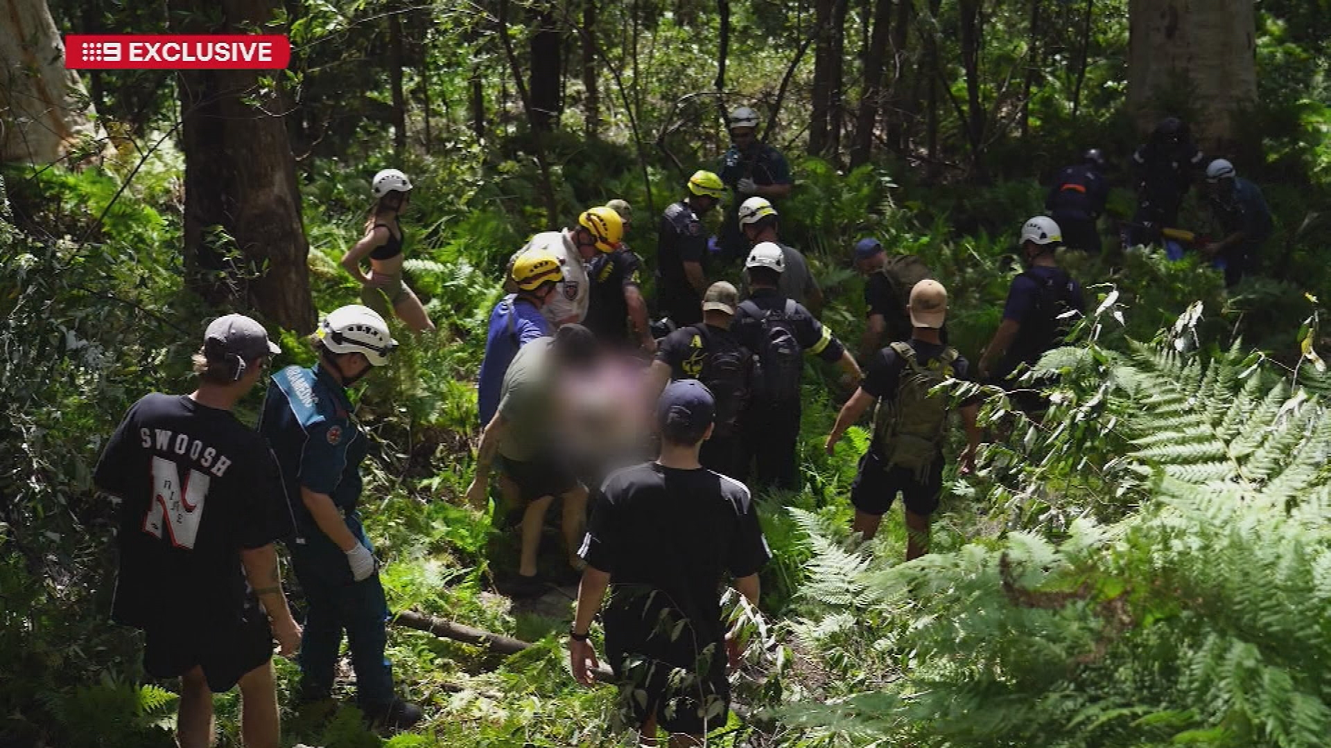 Man slips off Queensland cliff in first date disaster