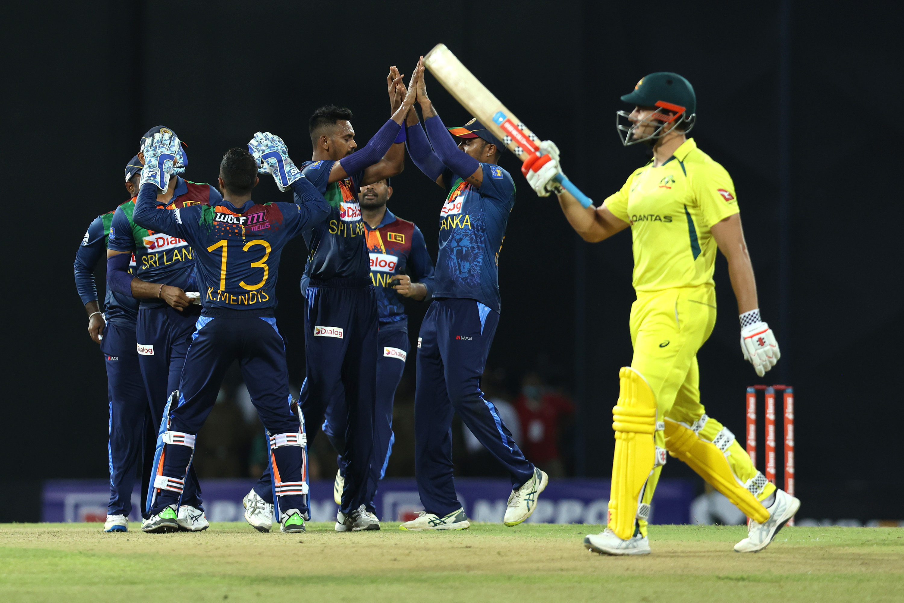 Aussies selamat dari ketakutan untuk meraih seri T20