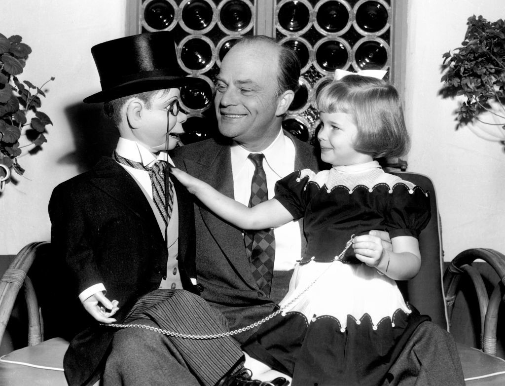 LOS ANGELES - DECEMBER 21: Ventriloquist Edgar Bergen and his six year old daughter, Candice Bergen on CBS Radios Edgar Bergen - Charlie McCarthy Show. Image dated Image dated November 29, 1952. Hollywood, CA. ((Photo by CBS via Getty Images)