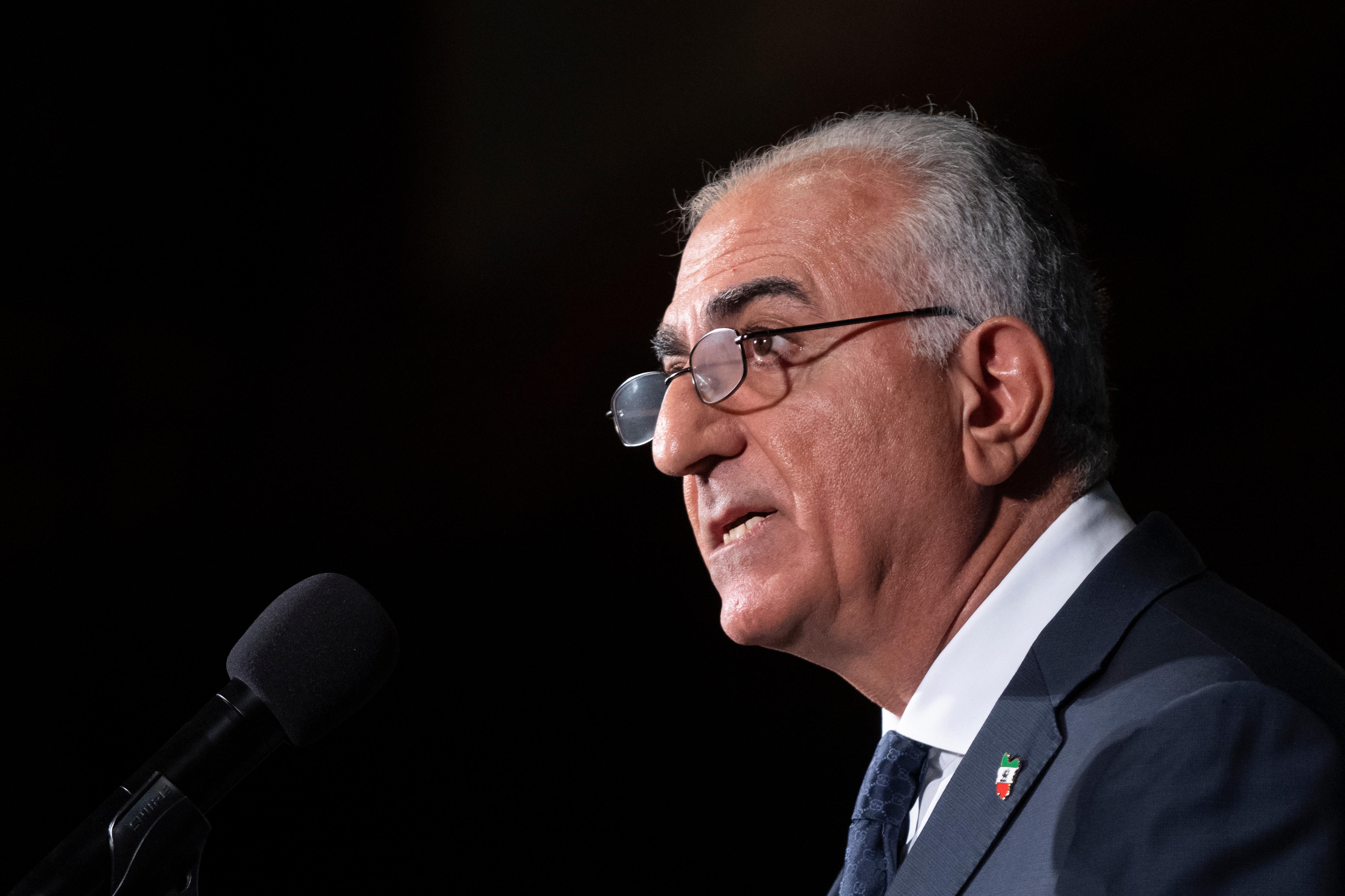 Iranian opposition leader Reza Pahlavi speaks during a news conference on Friday, Jan. 16, 2026, in Washington. (AP Photo/Mark Schiefelbein)