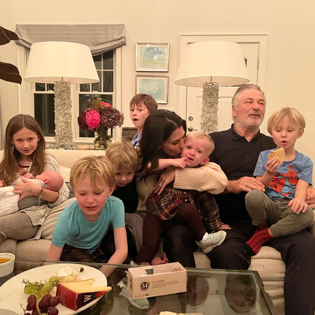 Hilaria Baldwin shares realistic Thanksgiving family photo with Alec Baldwin.