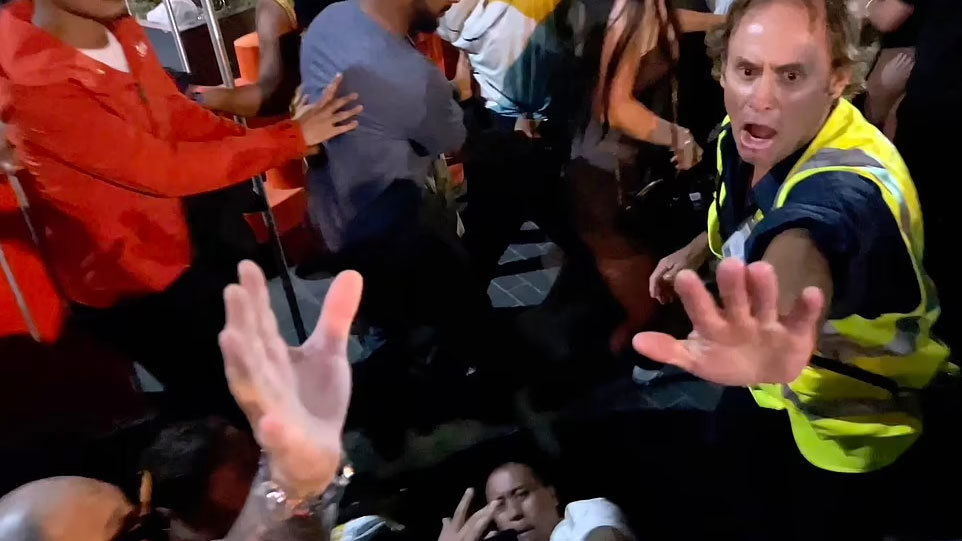A crowd crush marred Sydney's New Year's Eve celebrations in the Rocks. 