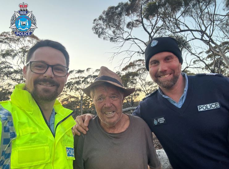 An experienced hiker has been rescued after he went missing in Western Australia's ﻿Helena and Aurora Ranges Conservation Park. 