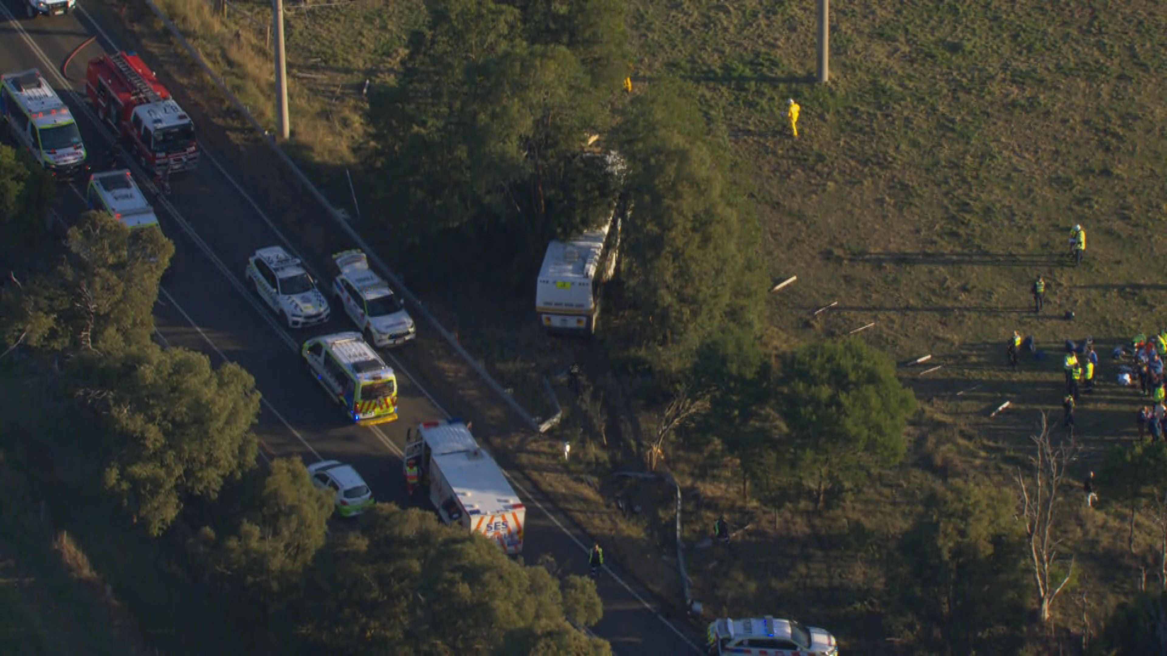A﻿ bus has veered off a road in Kilmore, about 65 kilometres north of Melbourne. 