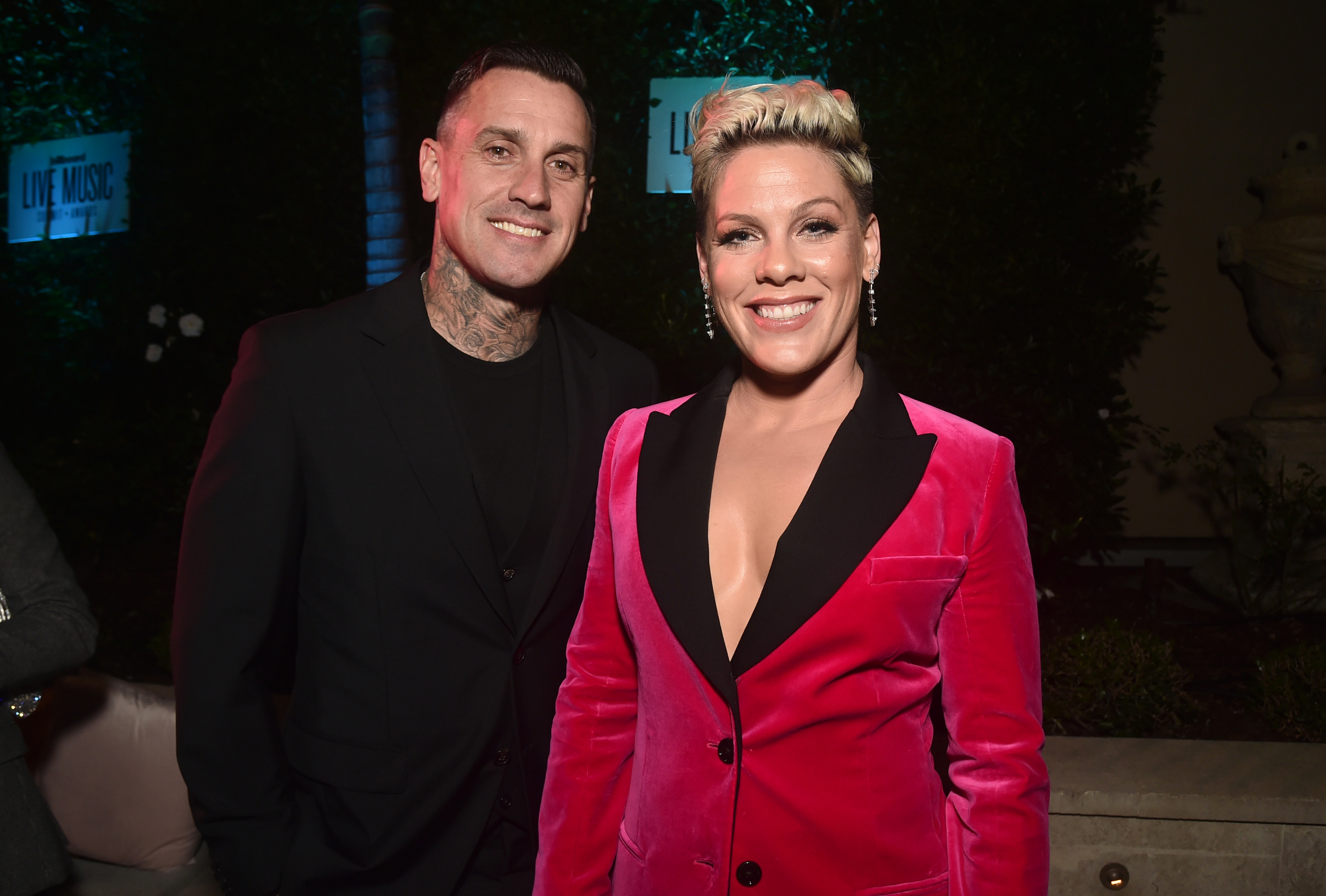 pink and carey hart pink denies break up reports 
