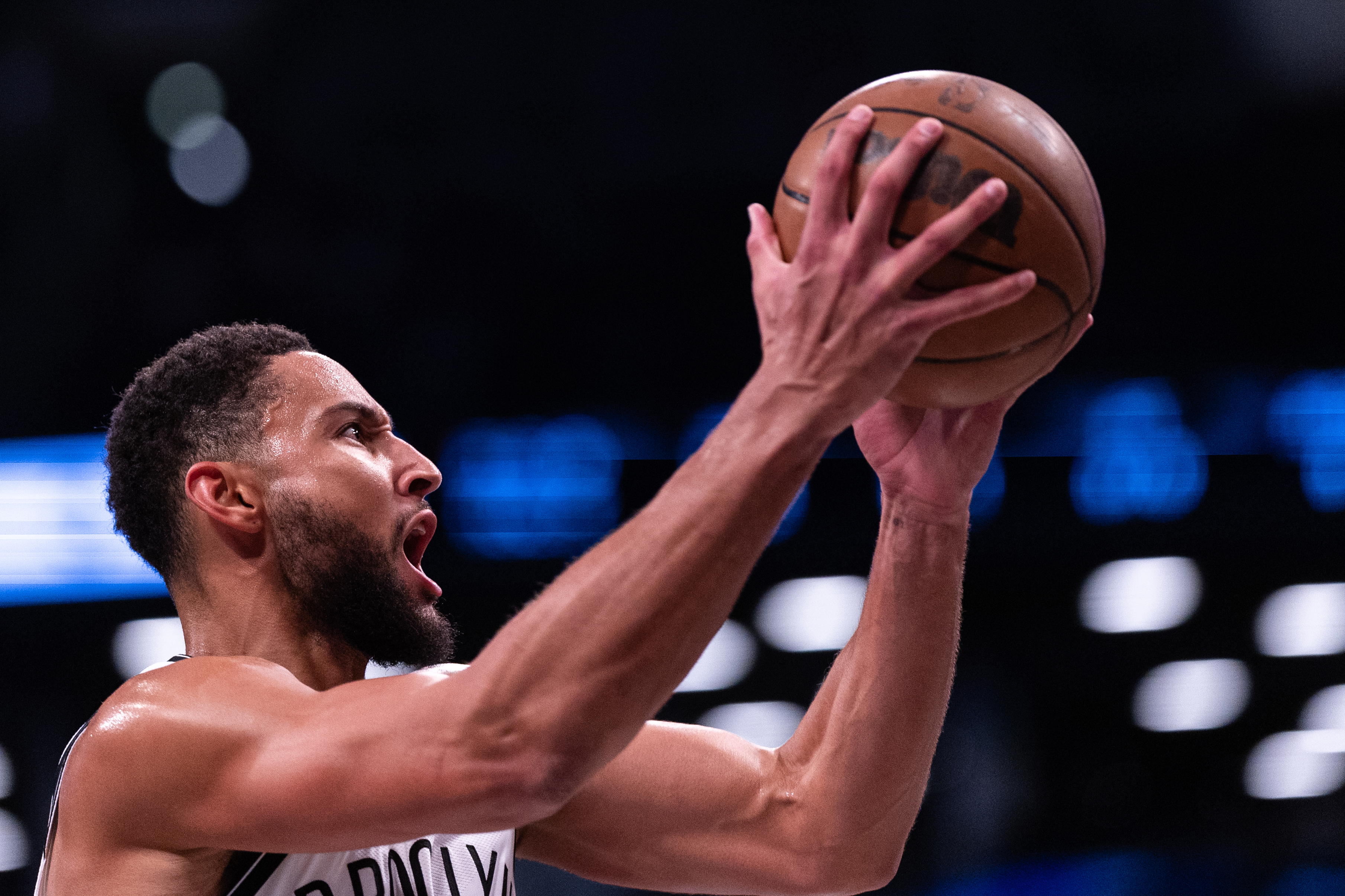 NEW YORK, NEW YORK - OCTOBER 16: Ben Simmons #10 of the Brooklyn Nets drives to the basket during the first quarter of the preseason game ap at Barclays Center on October 16, 2023 in New York City. NOTE TO USER: User expressly acknowledges and agrees that, by downloading and or using this photograph, User is consenting to the terms and conditions of the Getty Images License Agreement. (Photo by Dustin Satloff/Getty Images)