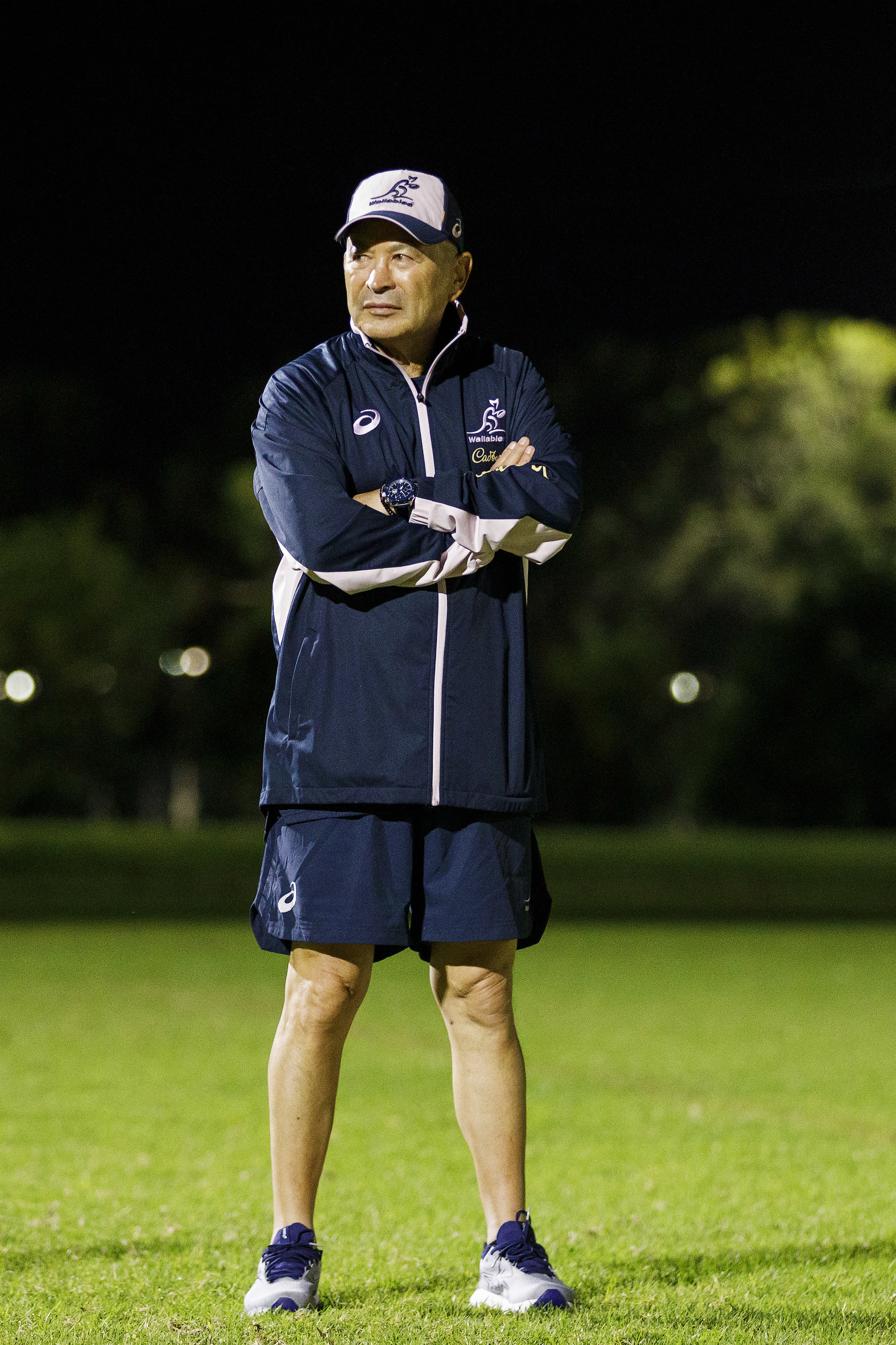 Eddie Jones with the Manly Savers junior rugby club. Photo: Karen Watson