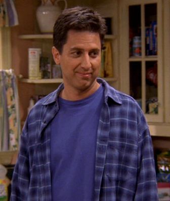 Ray Romano on Everybody Loves Raymond. (CBS)